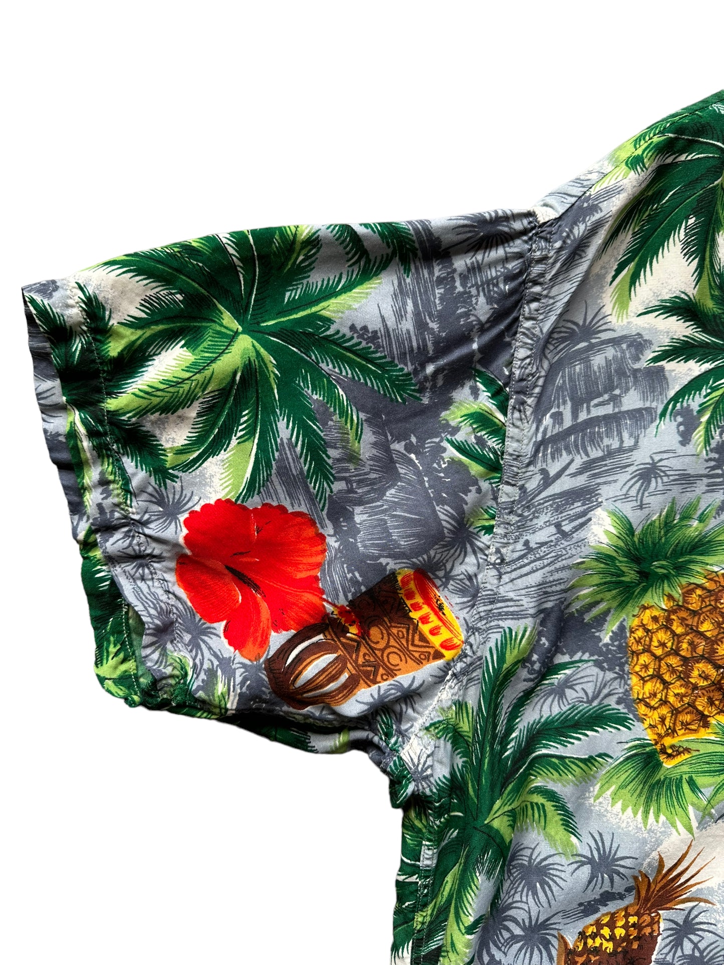 Sleeve shot of Vintage Made in Japan South Pacific Grey Pineapple Aloha Shirt SZ L | Seattle Vintage Rayon Hawaiian Shirt | Barn Owl Vintage Clothing Seattle