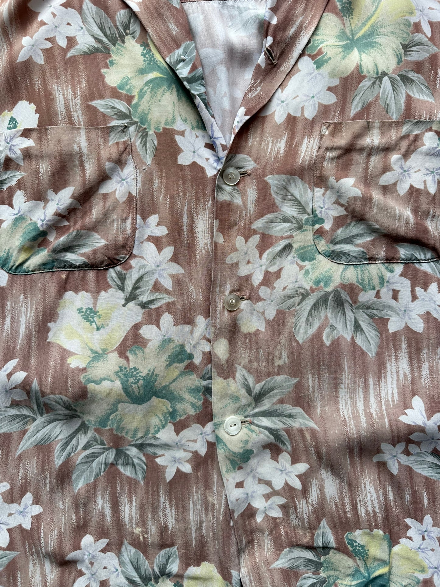 Button shot of Vintage Made in Japan Penney's Brown/Green Floral Aloha Shirt SZ M | Seattle Vintage Rayon Hawaiian Shirt | Barn Owl Vintage Clothing Seattle