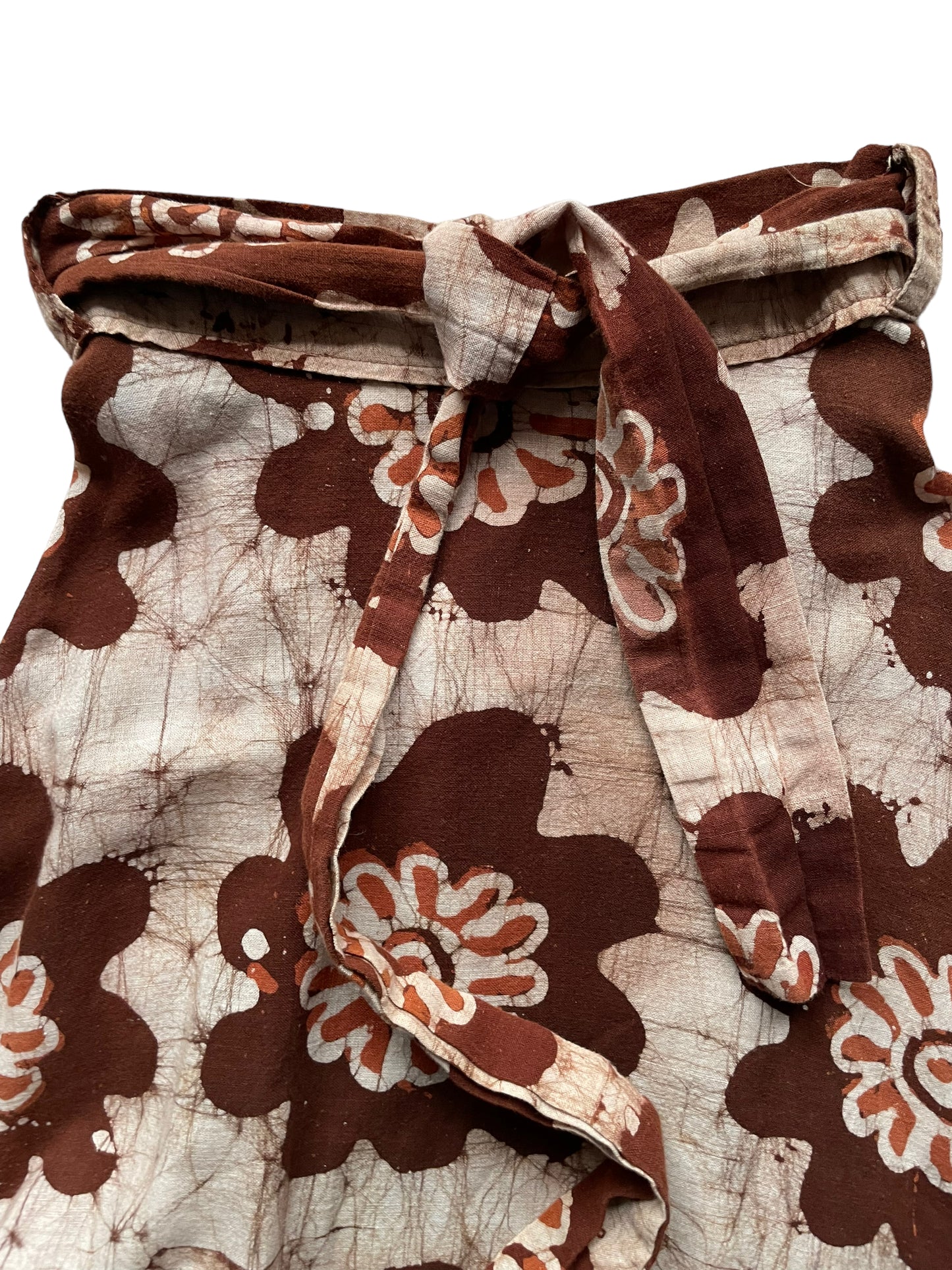 Waist close up of Vintage 1970s Indian Cotton Batik Wrap Skirt