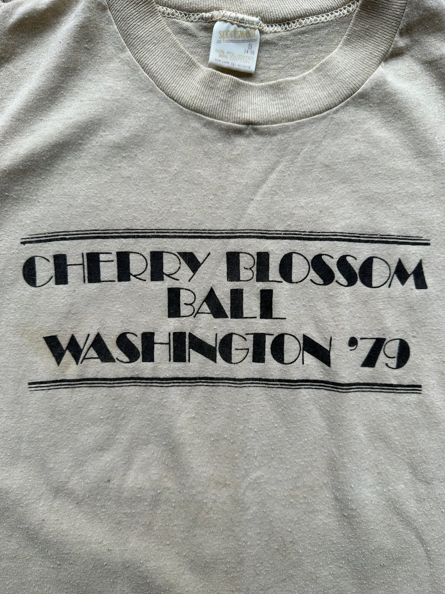 Front Graphic Close Up on Vintage Washington Cherry Blossom Ball 1979 Tee SZ S | Vintage Single Stitch T-Shirts Seattle | Barn Owl Vintage Tees Seattle