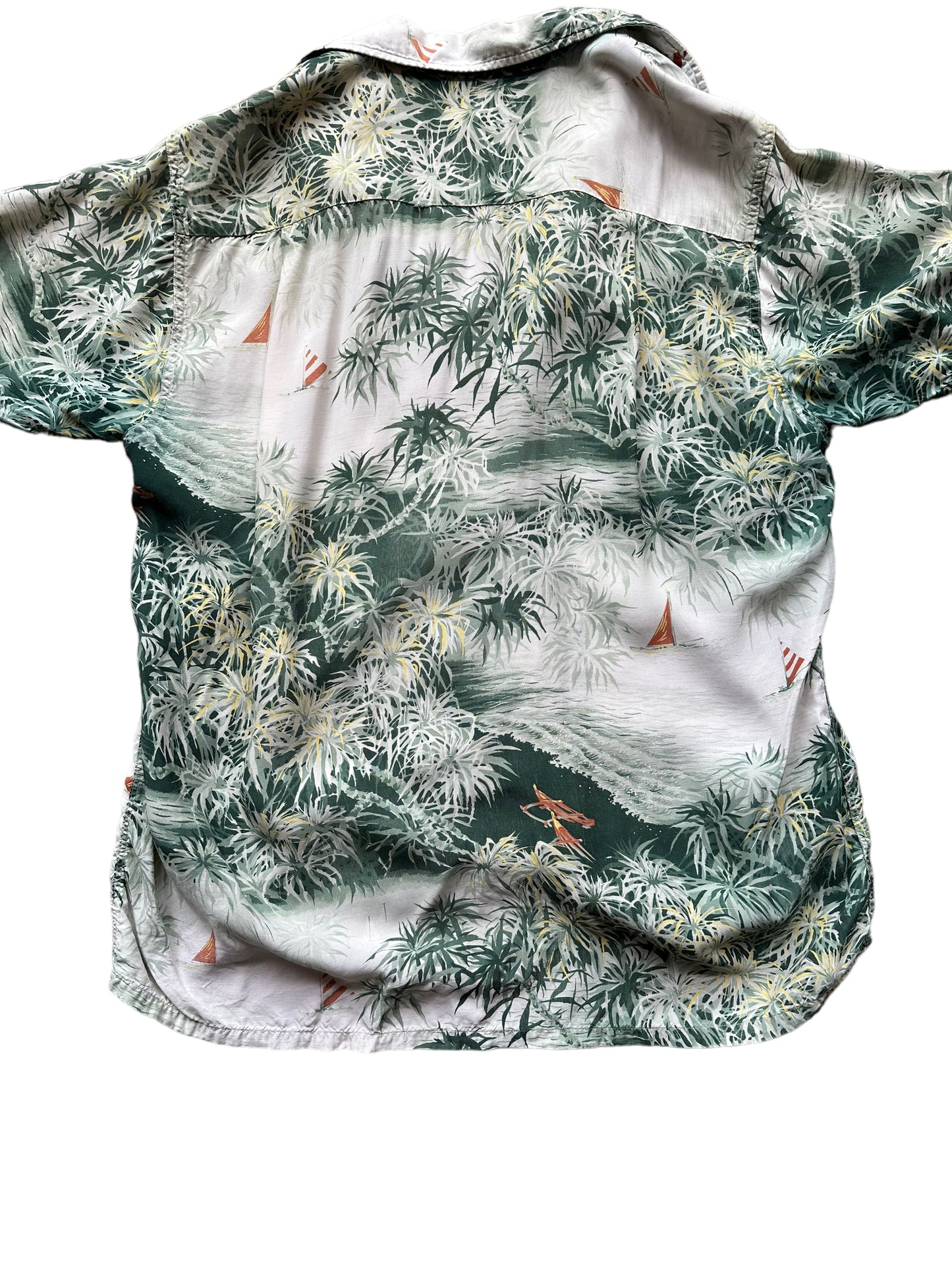 Back close up of Vintage Made in Japan Penney's Green Floral Aloha Shirt SZ M | Seattle Vintage Rayon Hawaiian Shirt | Barn Owl Vintage Clothing Seattle
