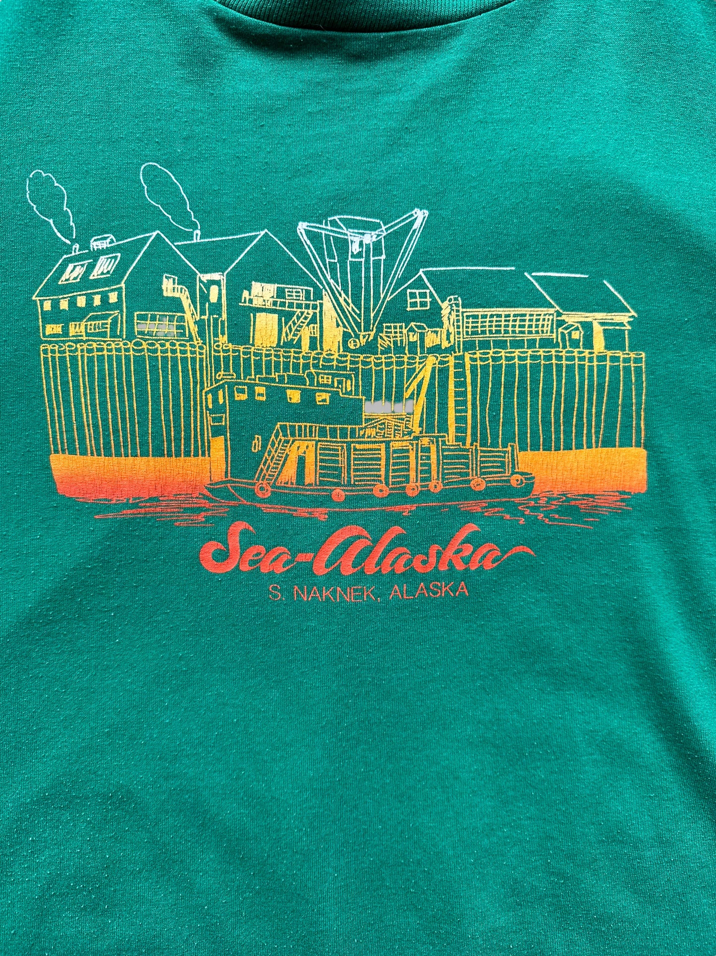 Graphic Close Up of Vintage Sea-Alaska NakNek Tee SZ XXL | Vintage Single Stitch Alaska T-Shirts Seattle | Barn Owl Vintage Tees Seattle