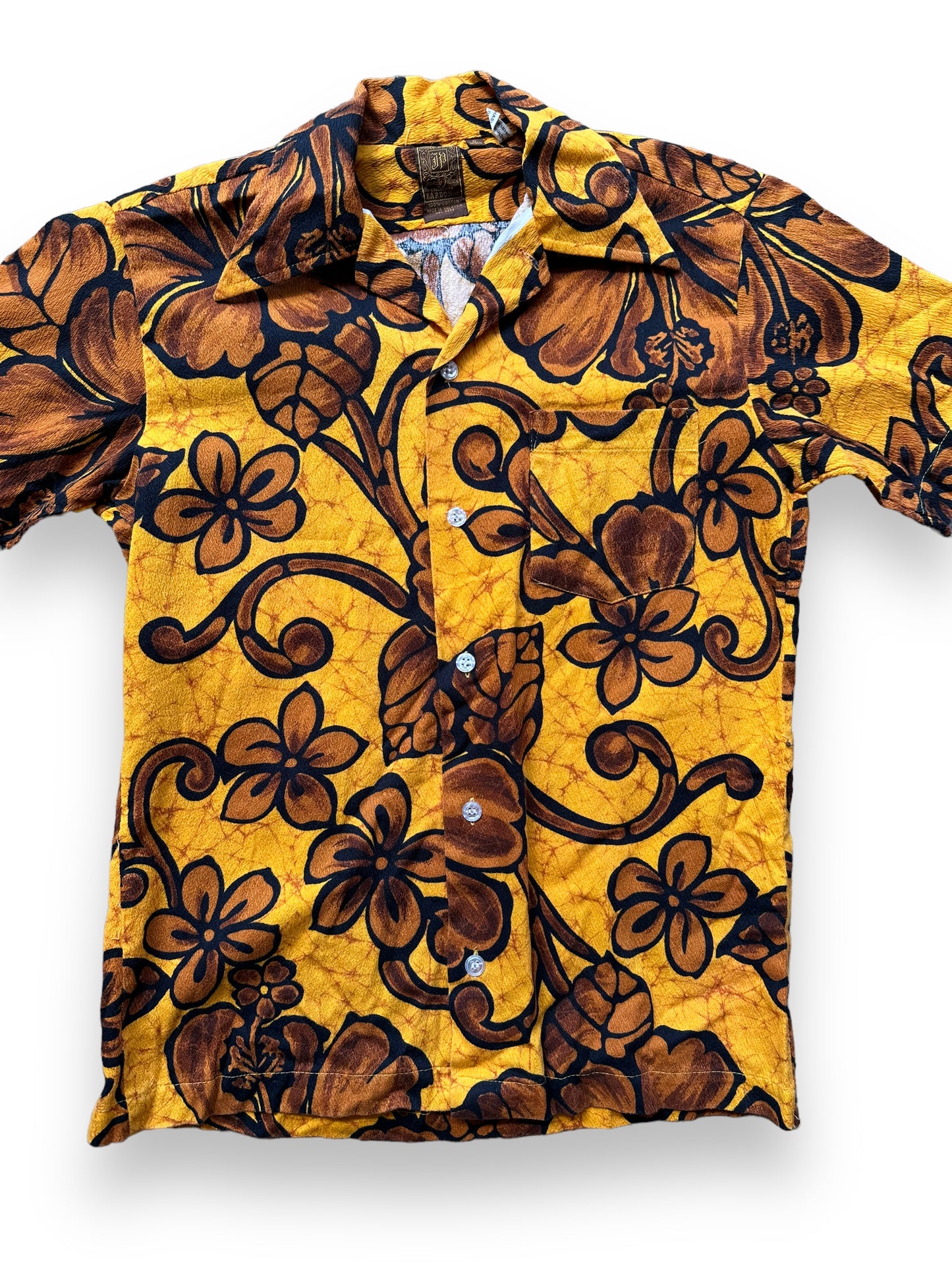 Front Detail on Vintage Cotton Barkcloth Bardon Jandy Place Aloha Shirt SZ S | Seattle Vintage Hawaiian Shirt | Barn Owl Vintage Clothing Seattle