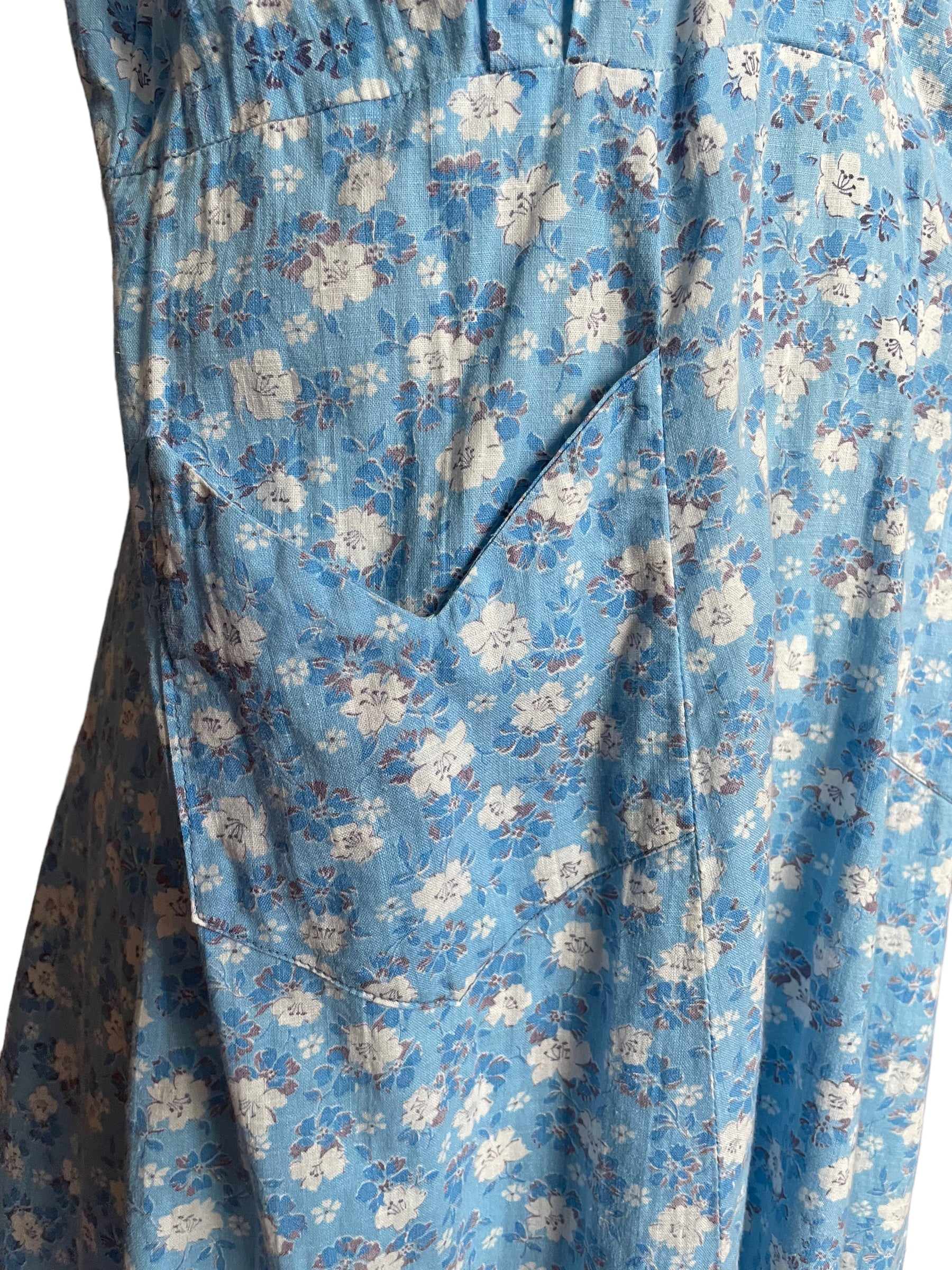 Pocket detail of Early 1950s Floral House Dress | Seattle True Vintage | Barn Owl Ladies Vintage