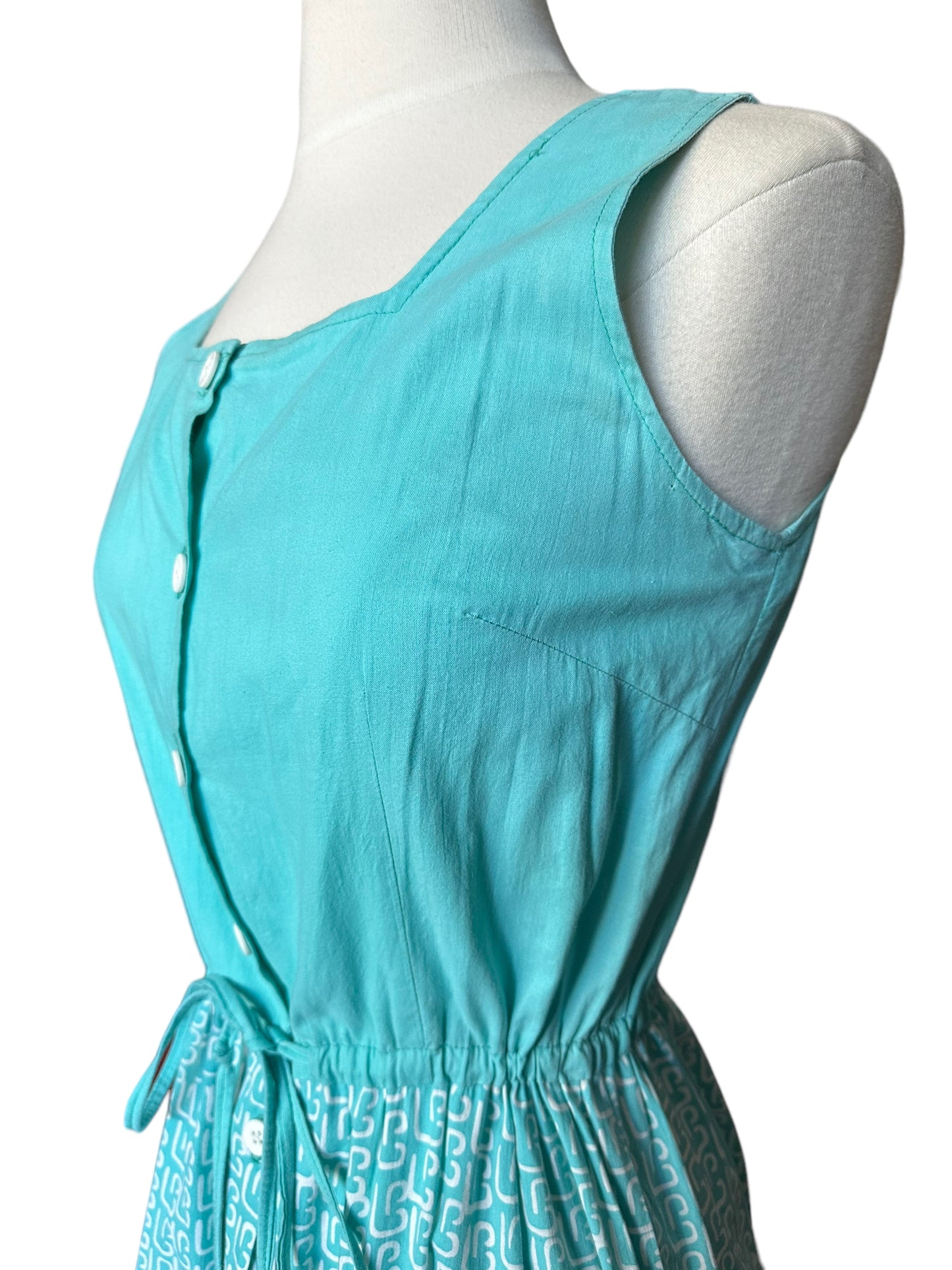 Left side top view of Vintage 1950s Cute Summer Dress | Barn Owl Vintage | Seattle Summer Dresses