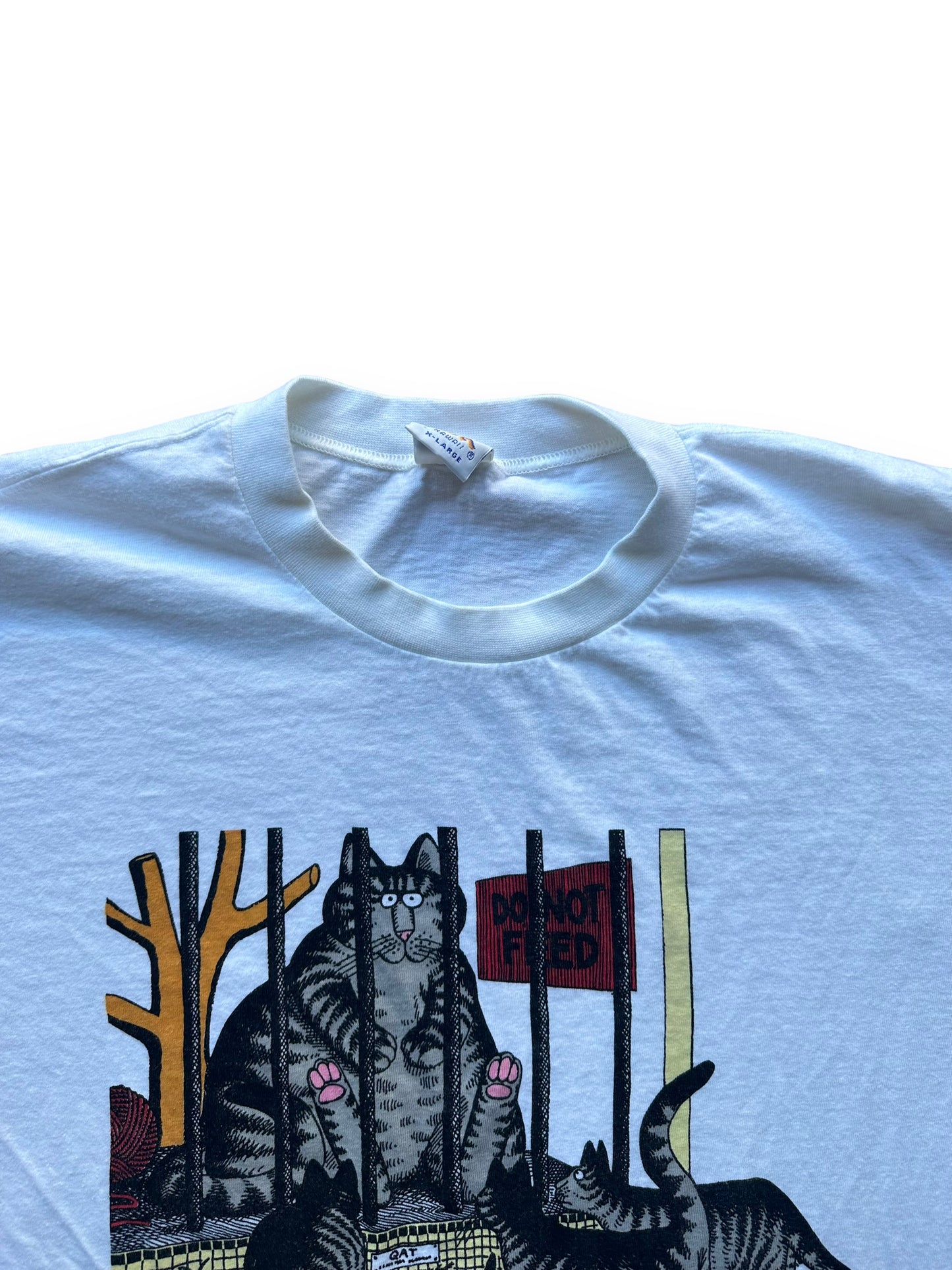 Collar of Vintage B. Kliban Waikiki Zoo Tee SZ XL |  Vintage Cat Tee Seattle | Barn Owl Vintage