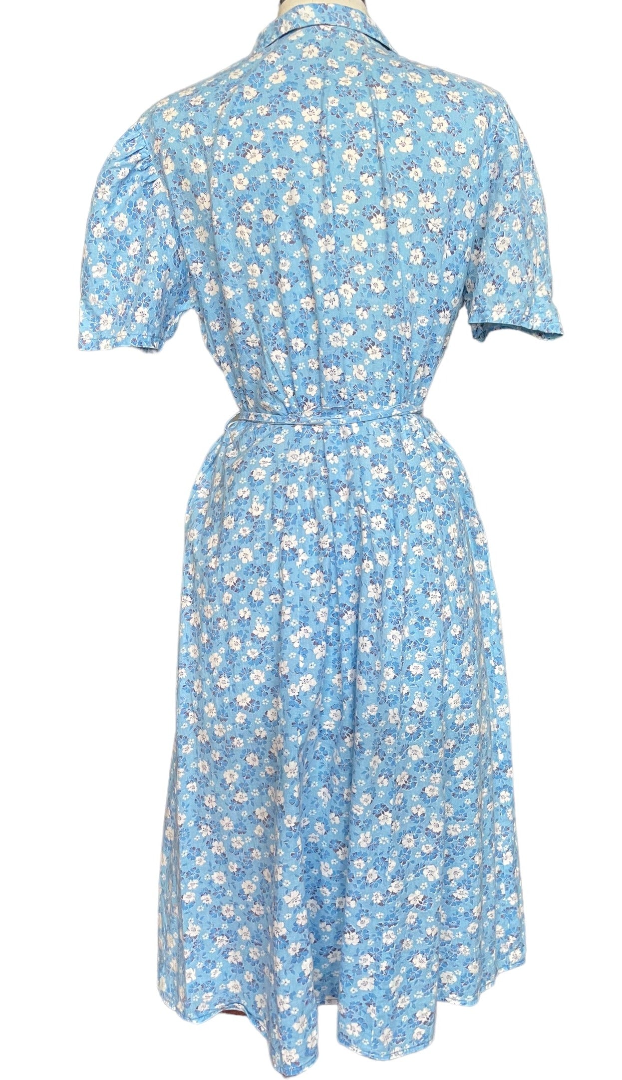 Full back view of Early 1950s Floral House Dress | Seattle True Vintage | Barn Owl Ladies Vintage