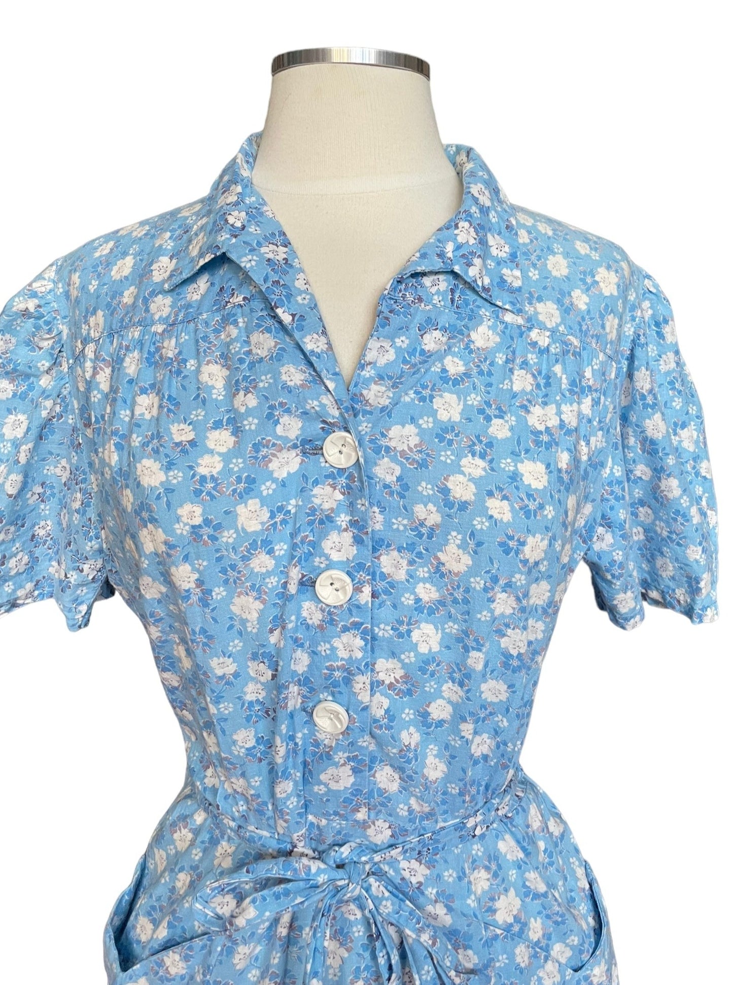 Front chest view of Early 1950s Floral House Dress | Seattle True Vintage | Barn Owl Ladies Vintage