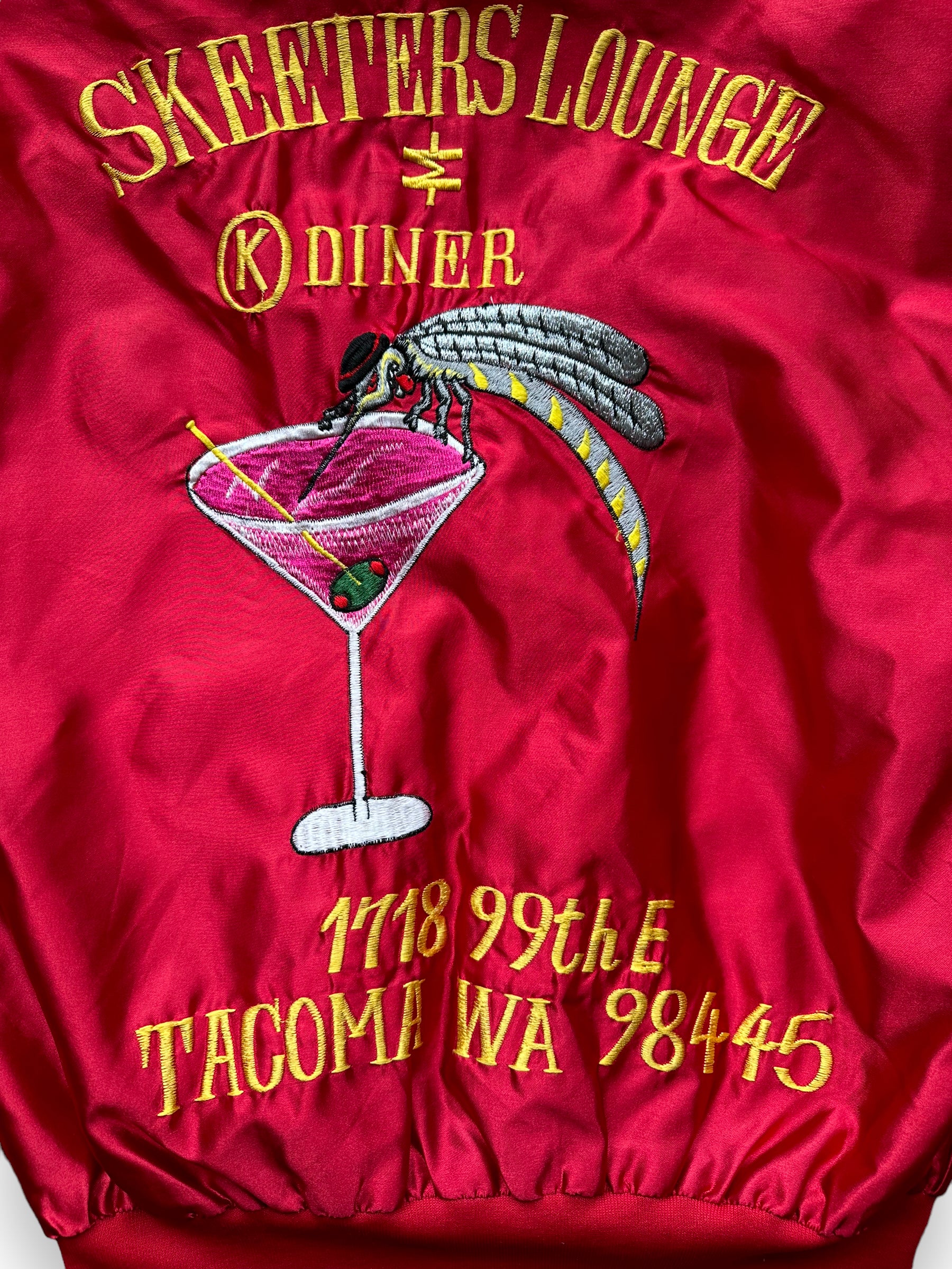 Detailed close up of the back of Vintage Skeeters Lounge Tacoma Satin Jacket SZ M | Vintage Coaches Jacket Seattle | Seattle Vintage Coaches Jackets