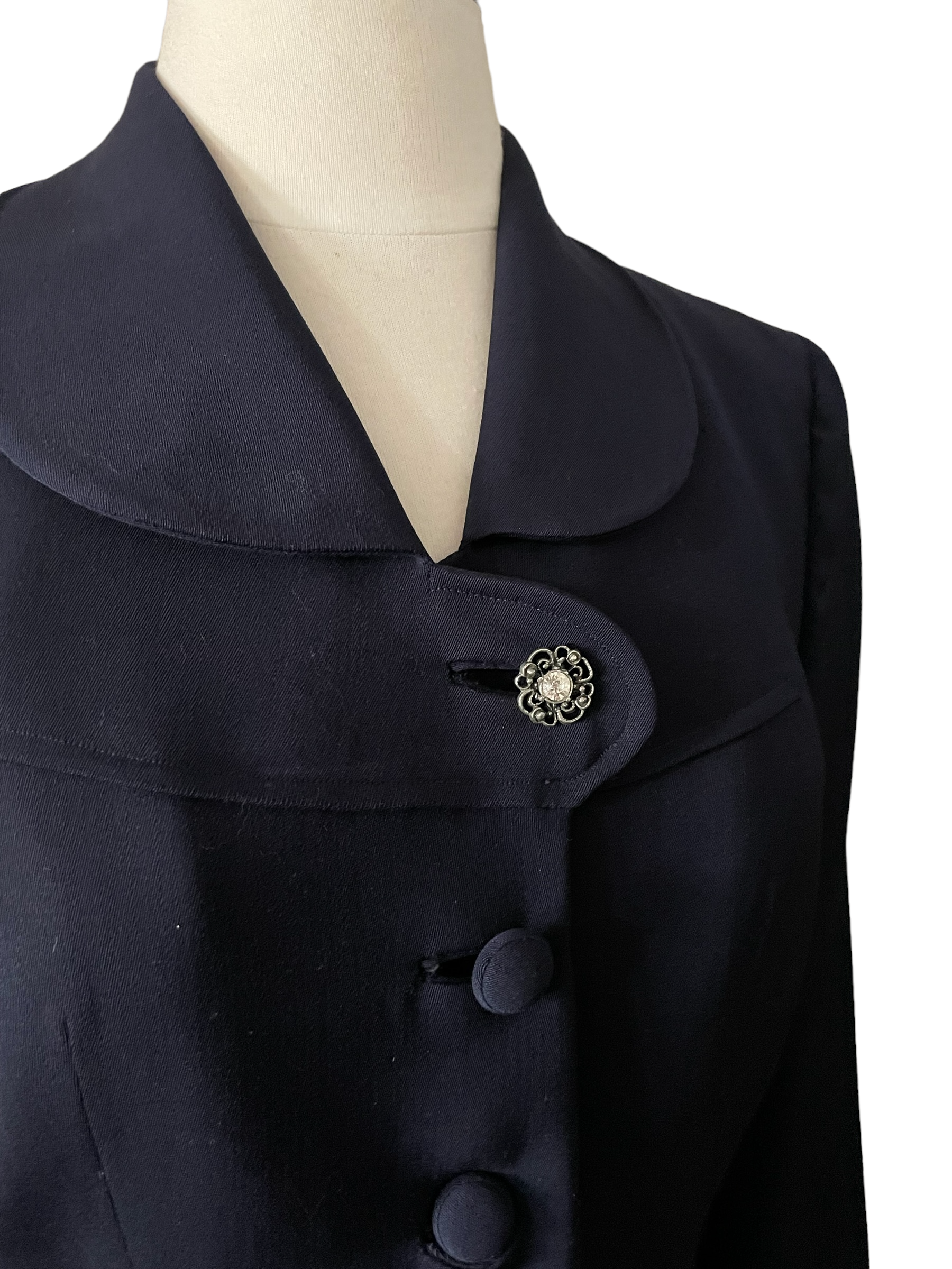 Vintage 1940s Best's Apparel Seattle Navy Blue Gabardine Wool Jacket S – The Barn Owl Vintage Goods Vintage 1940s Best's Apparel Seattle Navy Blue Gabardine Wool Jacket S – The Barn Owl Vintage Goods