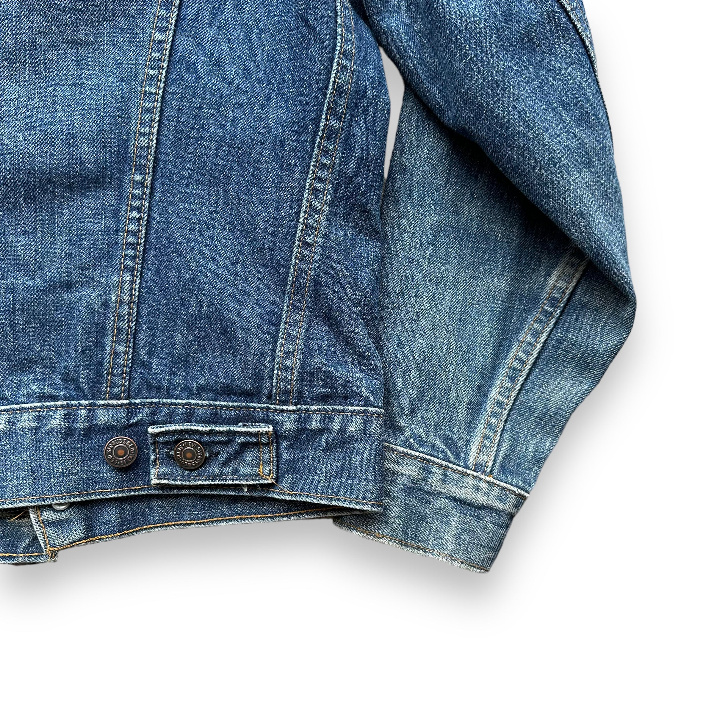 1970s era Levi’s jean jacket outlets