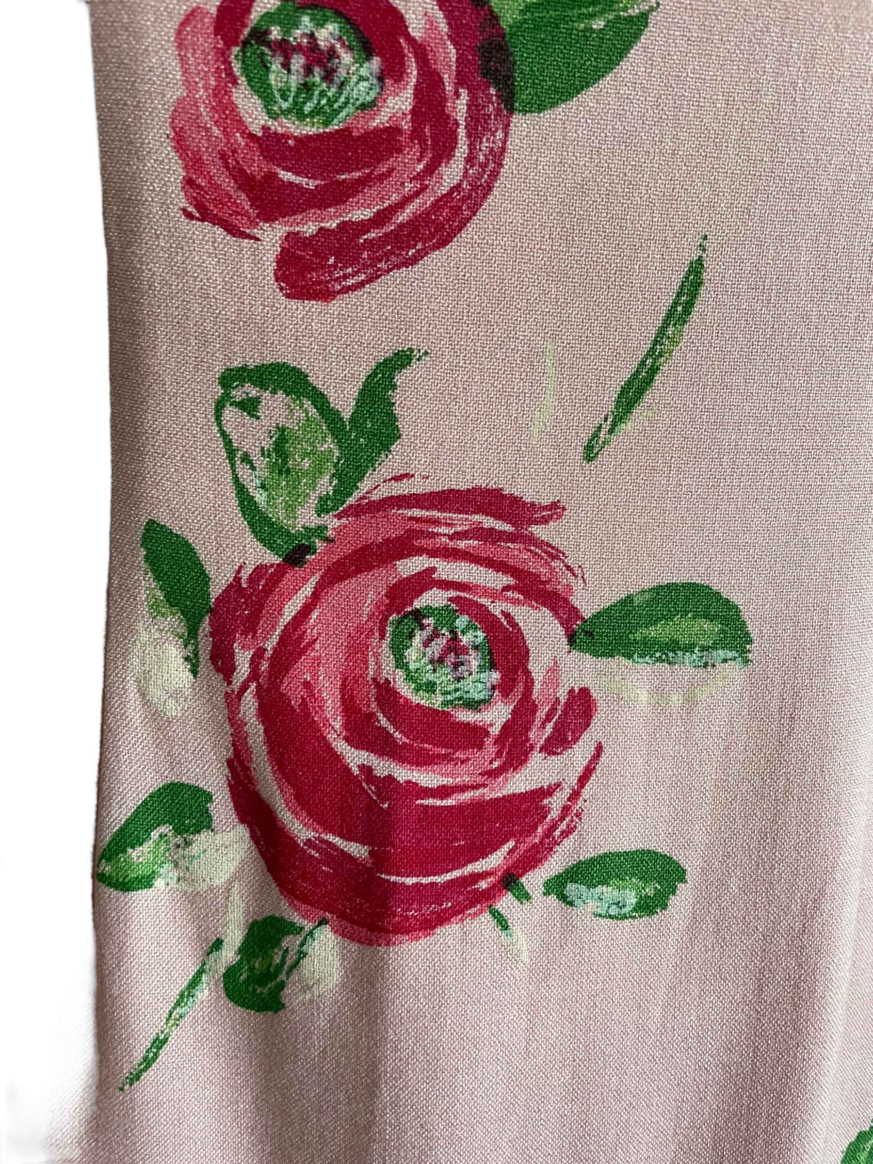 Vintage 1950s Jackie Morgan Painted Roses Dress SZ S |  Barn Owl Vintage | Seattle Vintage Dresses Close up of roses.