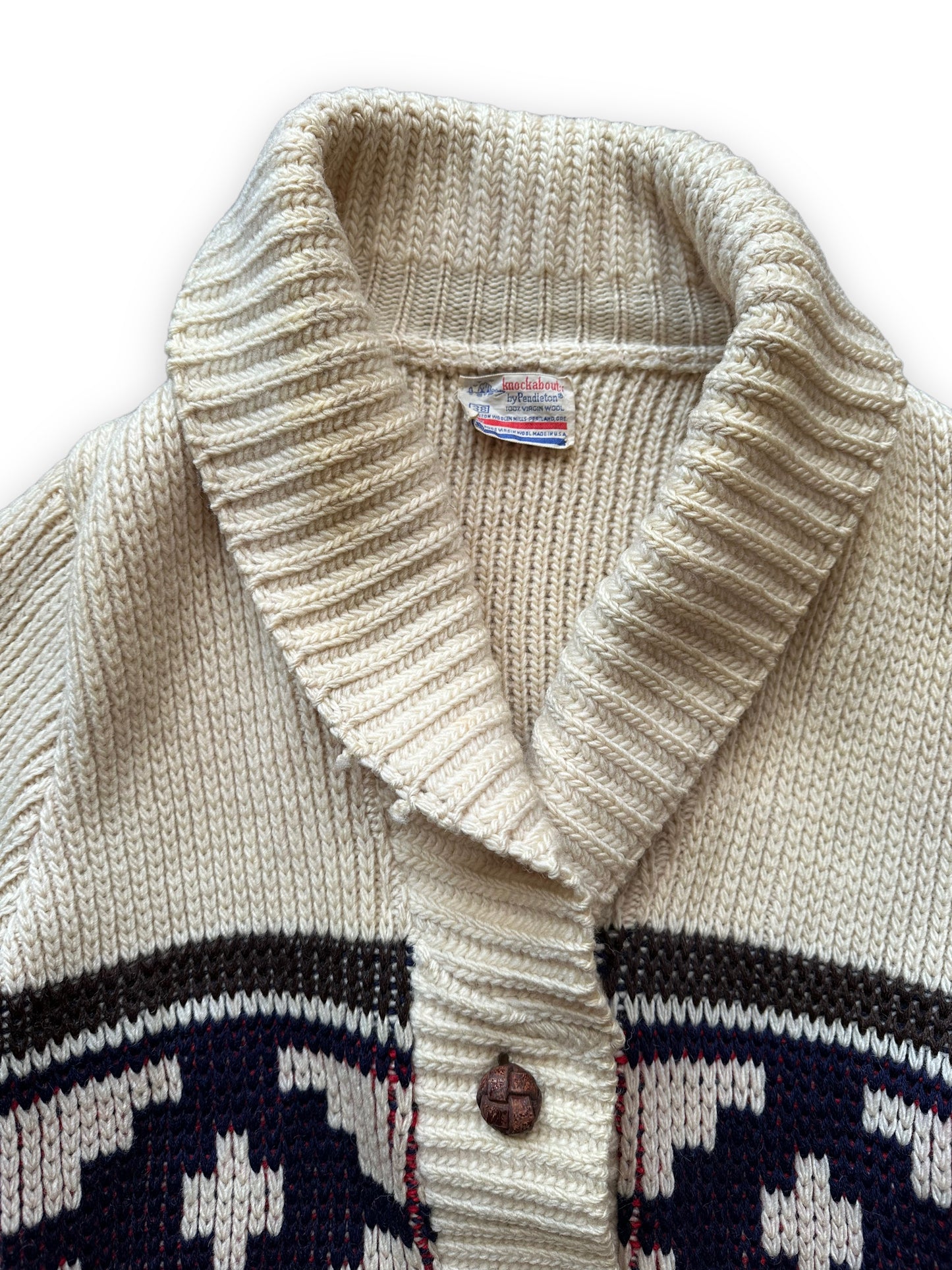 Collar with Staining View of Vintage Pendleton Knockabouts Cardigan Sweater SZ 38 | Barn Owl Vintage | Seattle Vintage Sweaters