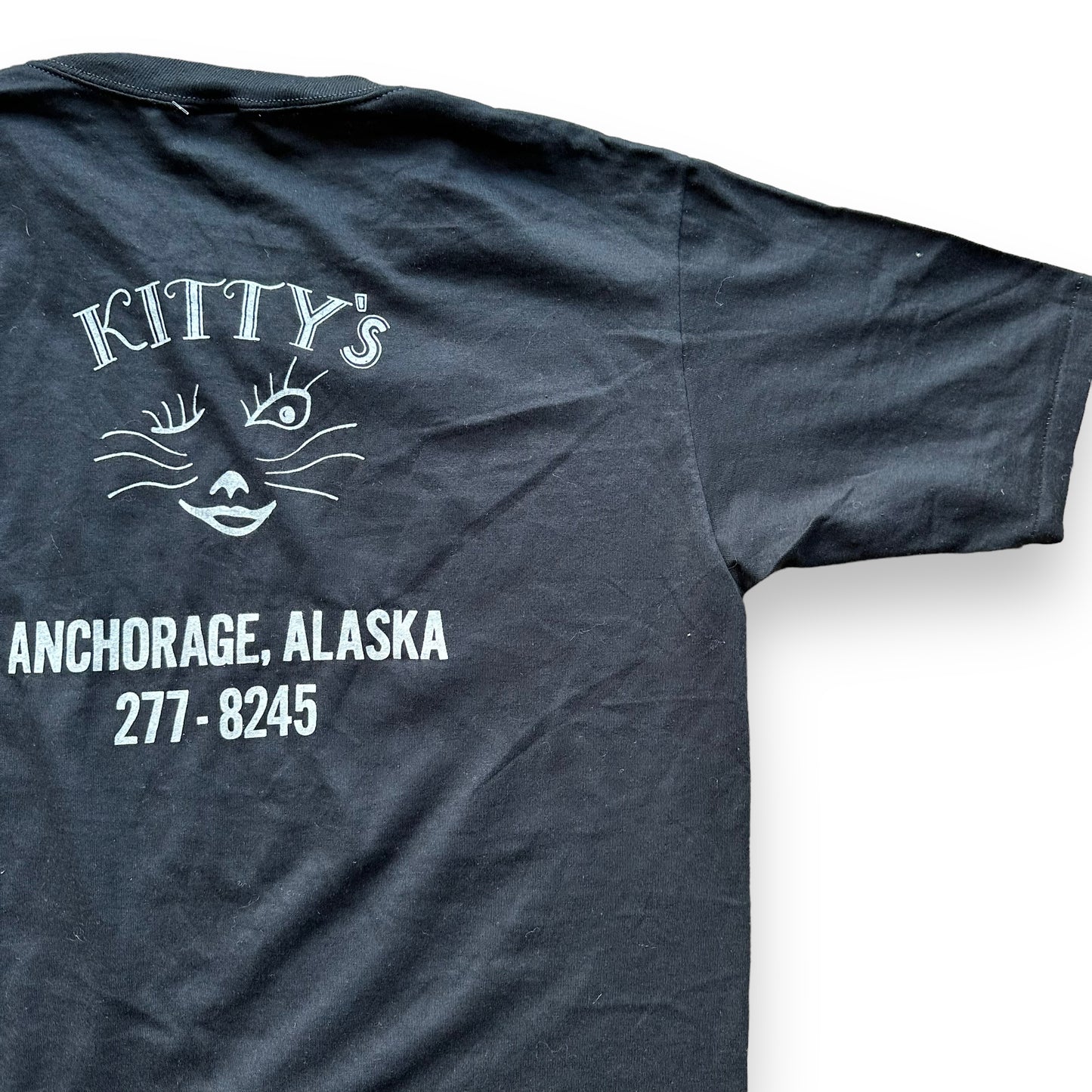 Right Rear View of Vintage Kitty's Anchorage Alaska Tee SZ XL | Vintage T-Shirts Seattle | Barn Owl Vintage Tees Seattle