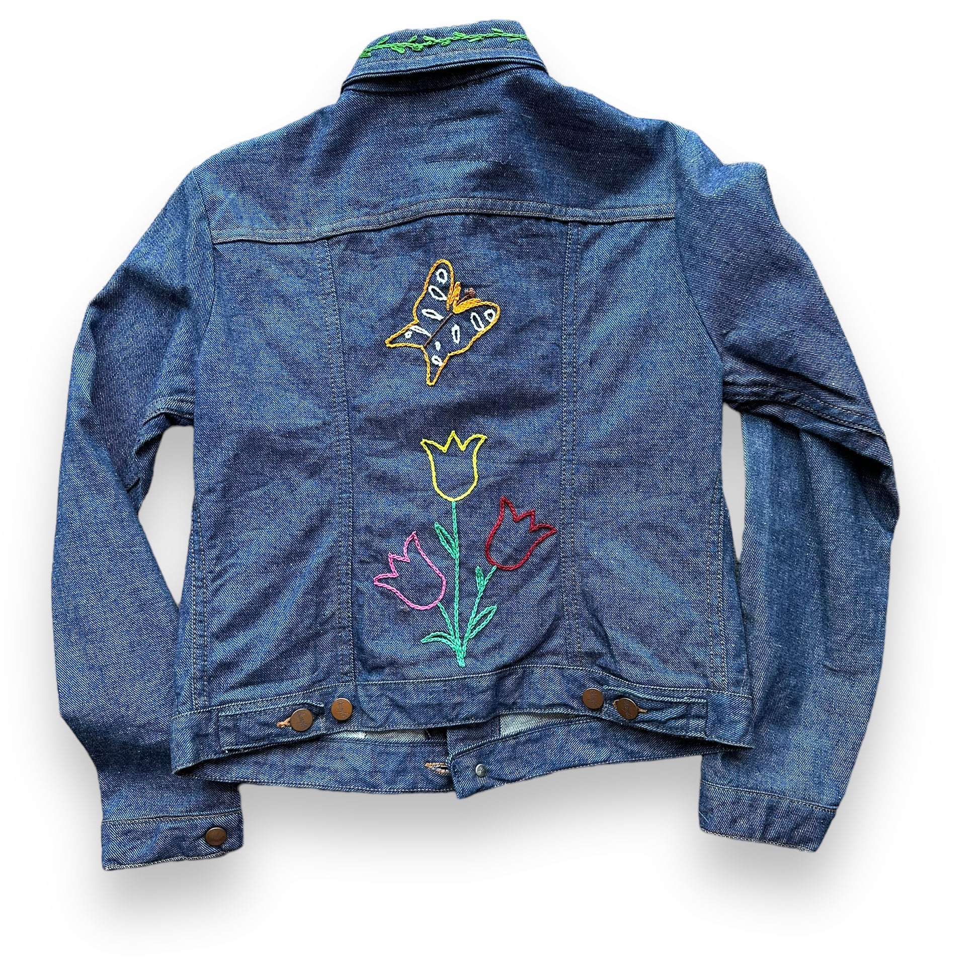 Rear View of Vintage Ladies Wrangler Jacket With Custom Embroidery SZ XS | Vintage Denim Workwear Seattle | Seattle Vintage Denim