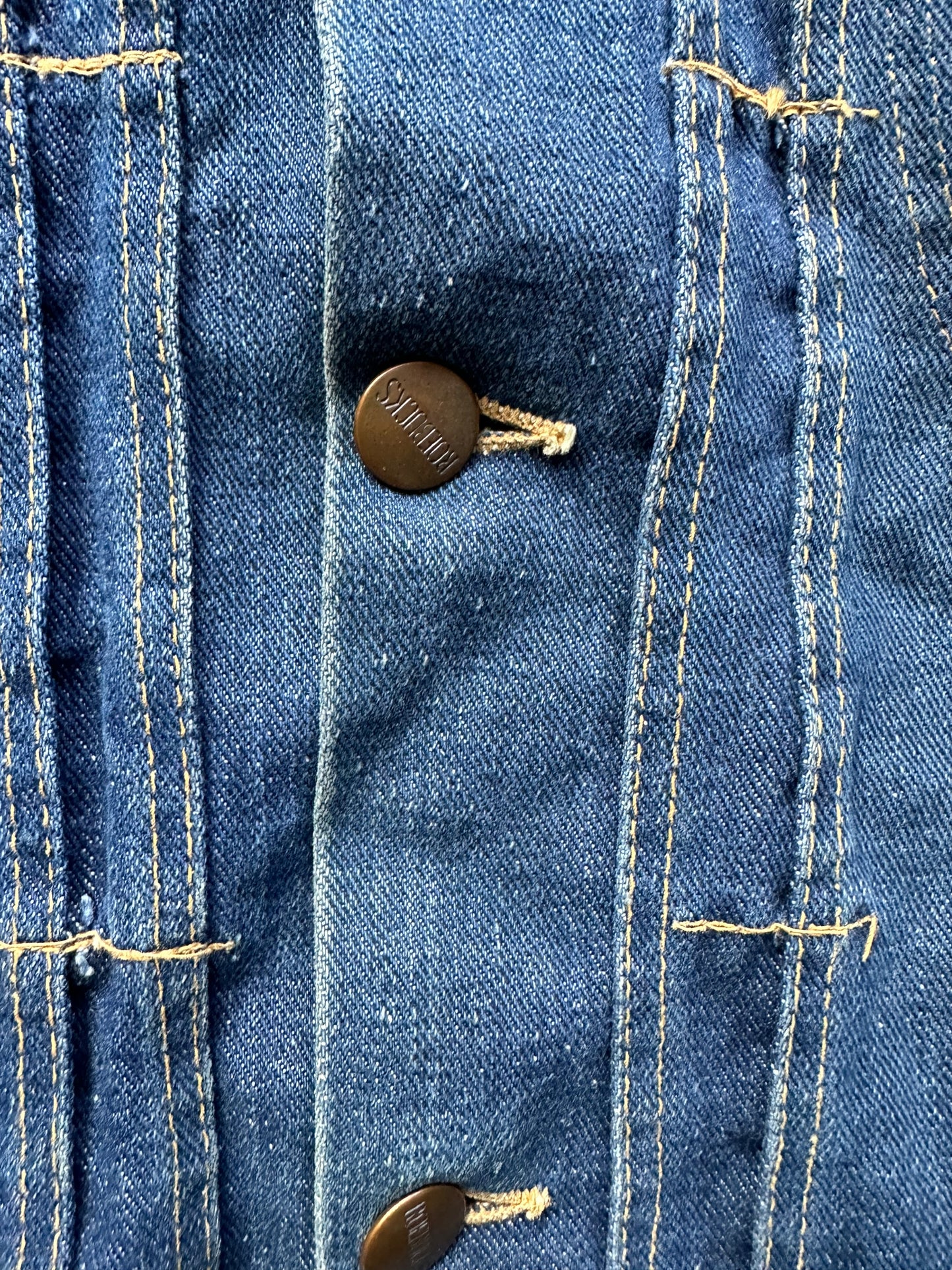 Pleats and Branded Buttons on Vintage Roebucks Selvedge Denim Jacket SZ S | Vintage Jean Jacket Seattle | Seattle Vintage Denim