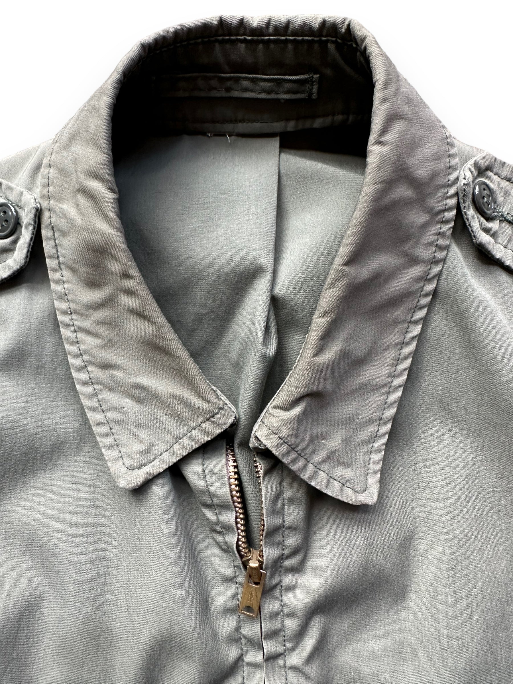 Collar On Vintage Lightweight US Army Jacket SZ M-L | Vintage Military Jackets Seattle | Barn Owl Vintage Clothing Seattle