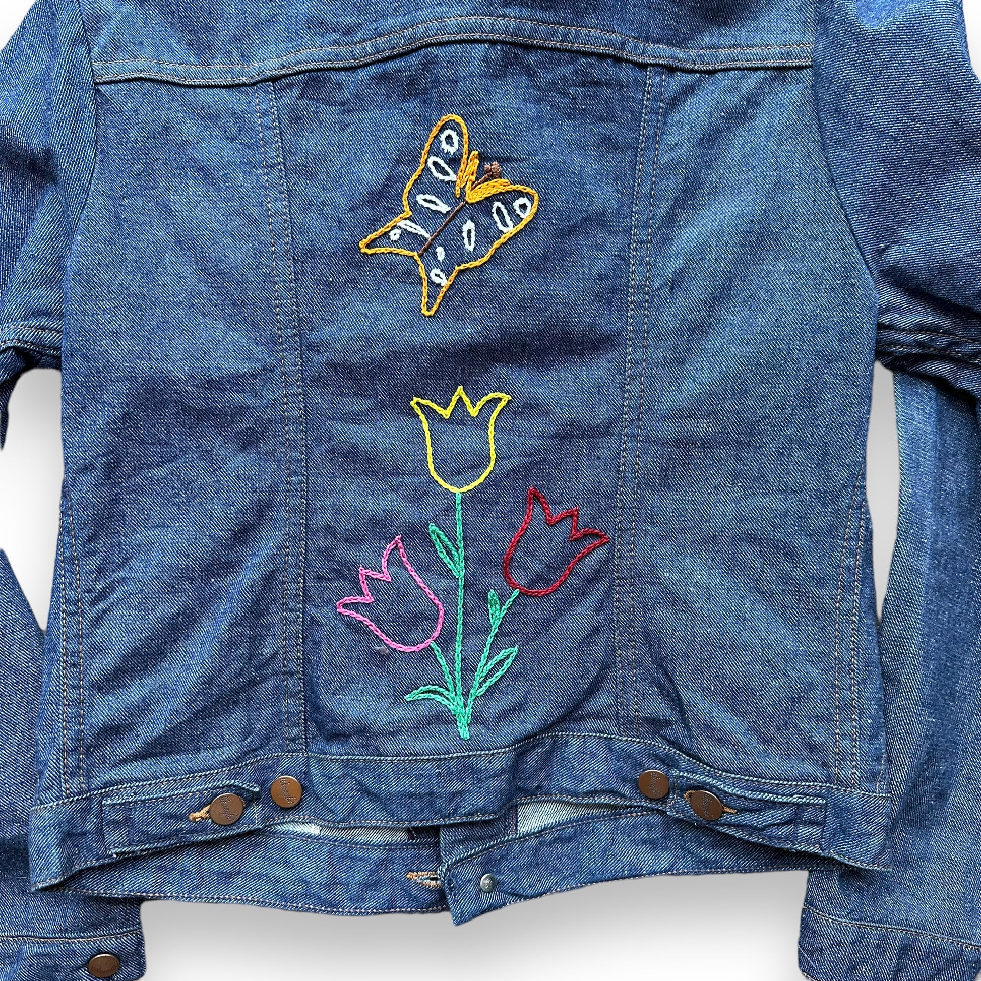 Rear Detail on Vintage Ladies Wrangler Jacket With Custom Embroidery SZ XS | Vintage Denim Workwear Seattle | Seattle Vintage Denim