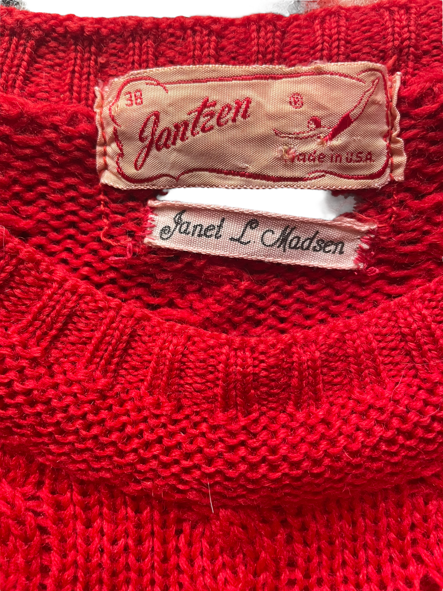 Vintage 1950s Jantzen Cable Knit Wool Sweater | Barn Owl Seattle | Seattle Vintage Sweaters View of maker tag.