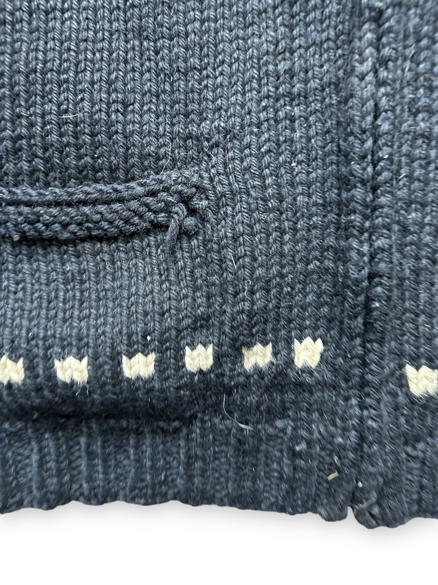 Snag on Pocket of Vintage Trucker Wool Cowichan SZ XL |  Vintage Cowichan Sweaters Seattle | Barn Owl Vintage Seattle