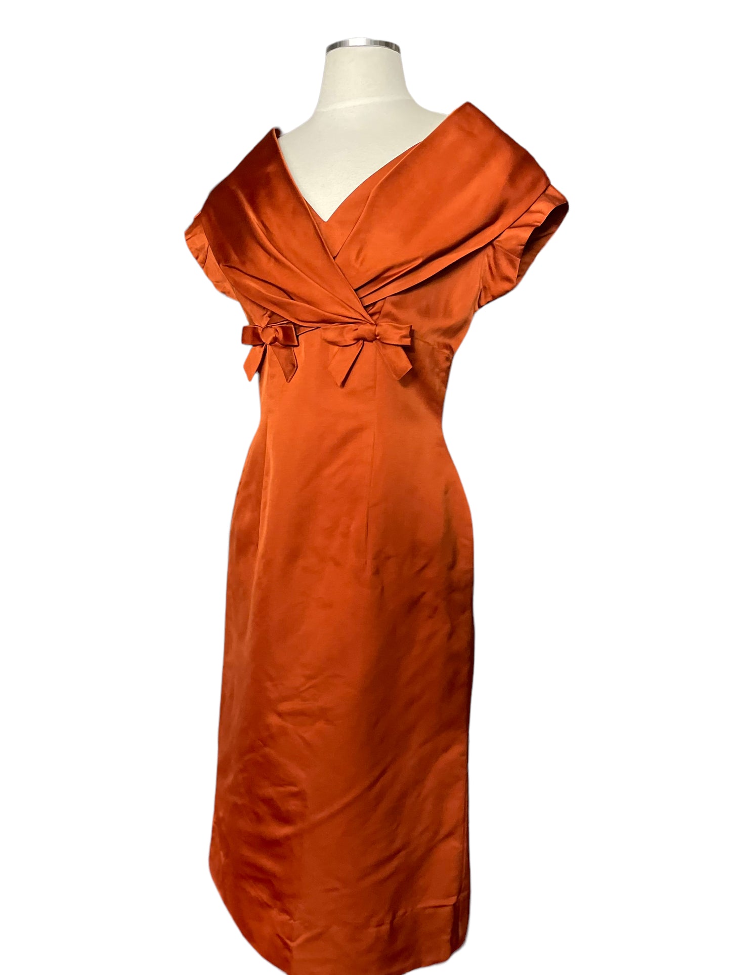 Full left side view of Vintage 1950s Burnt Orange Silk Dress SZ M