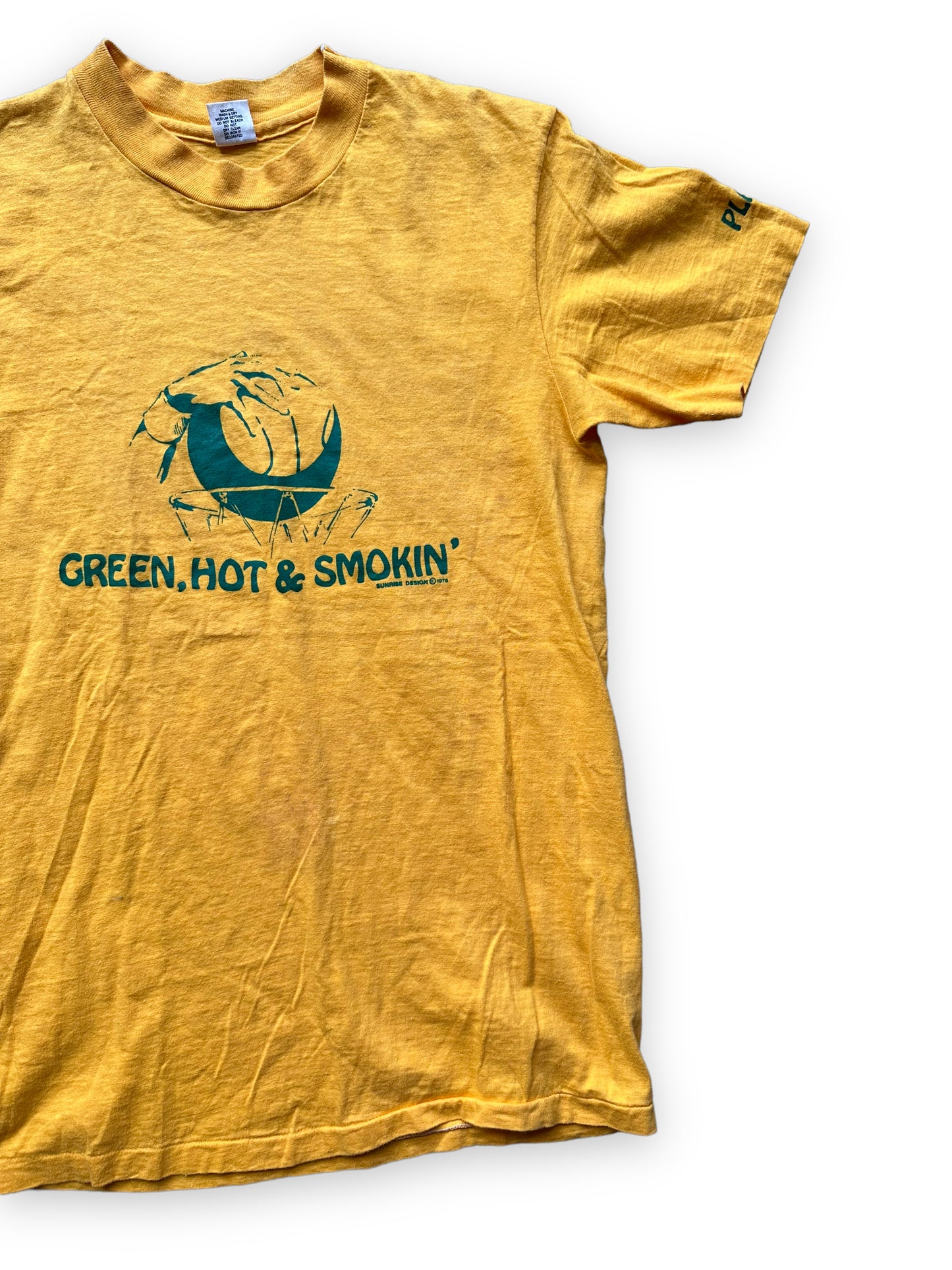 Front Left View of Vintage 1978 Seattle Supersonics Green, Hot & Smoking Playoff Tee SZ M | Vintage Seattle SuperSonics Tees | Barn Owl Vintage
