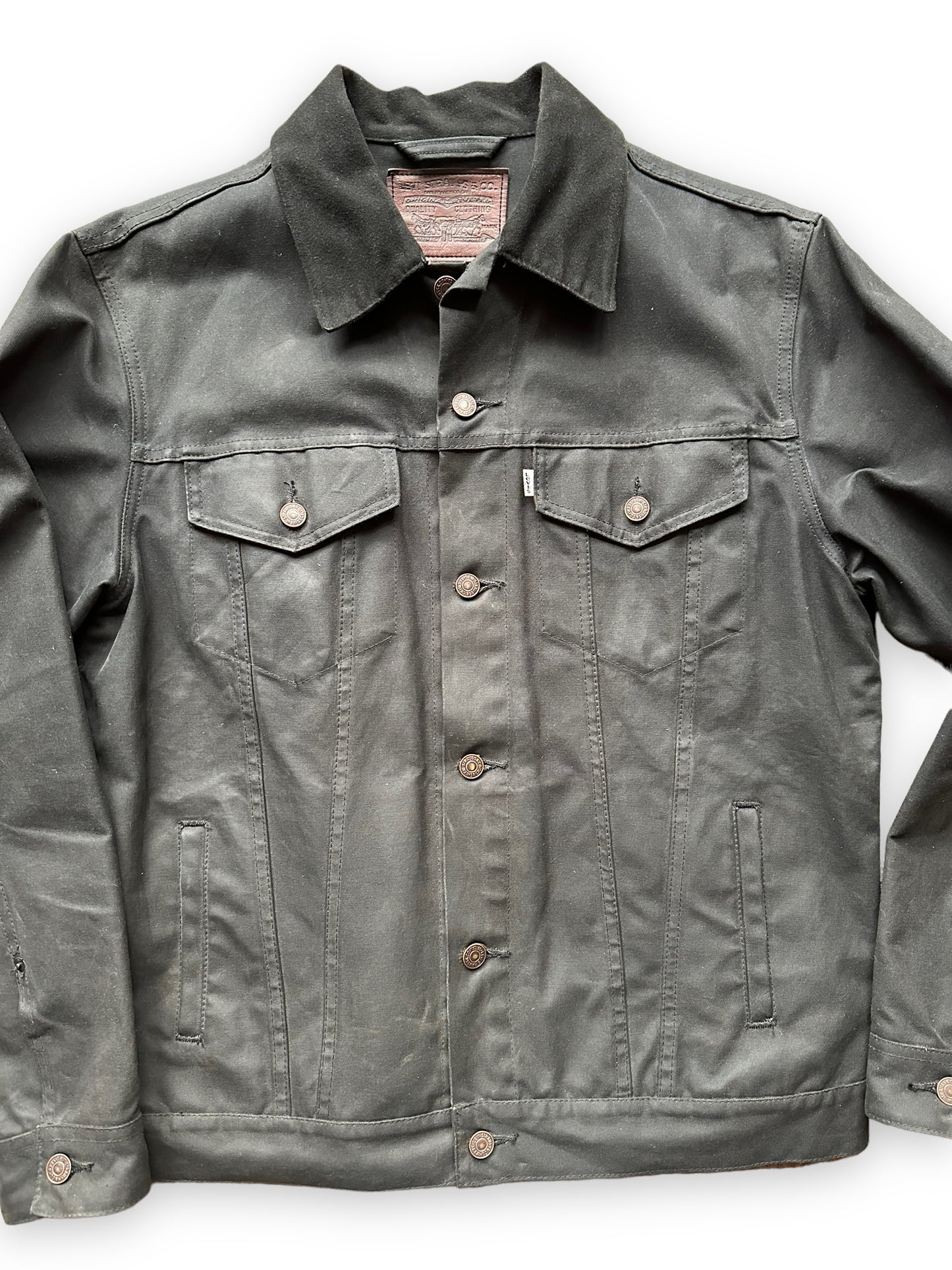 Front Detail on Black Levis X Filson Type III Trucker Jacket SZ XL |  Filson Levis Trucker Jacket | Vintage Workwear Seattle