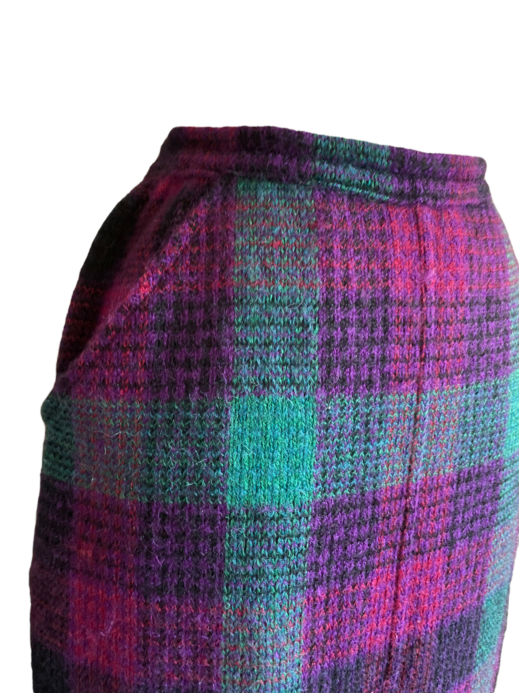 Right side pocket view Vintage 1970s Missoni Mohair Knit Skirt | Barn Owl Vintage Seattle | Vintage Ladies Skirts