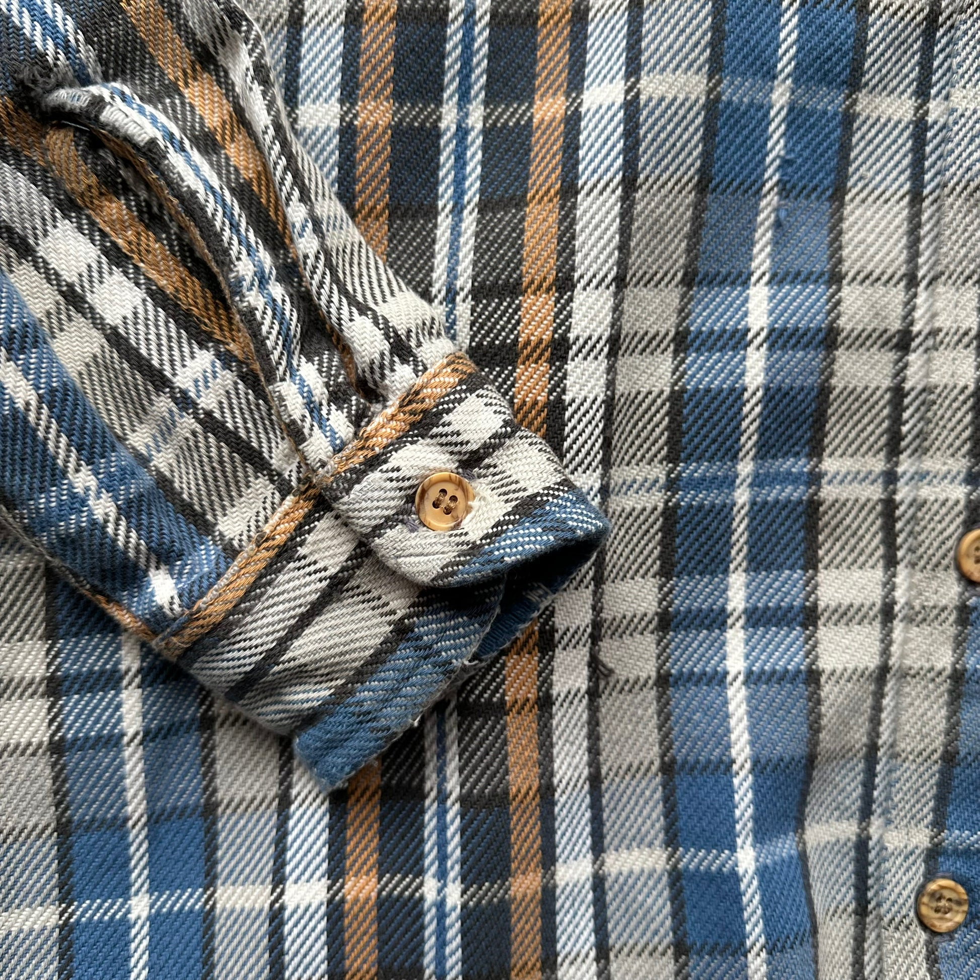 Right Cuff on Vintage Blue Grey & Brown Big Mac Cotton Flannel SZ L | Vintage Cotton Flannel Seattle | Barn Owl Vintage Seattle