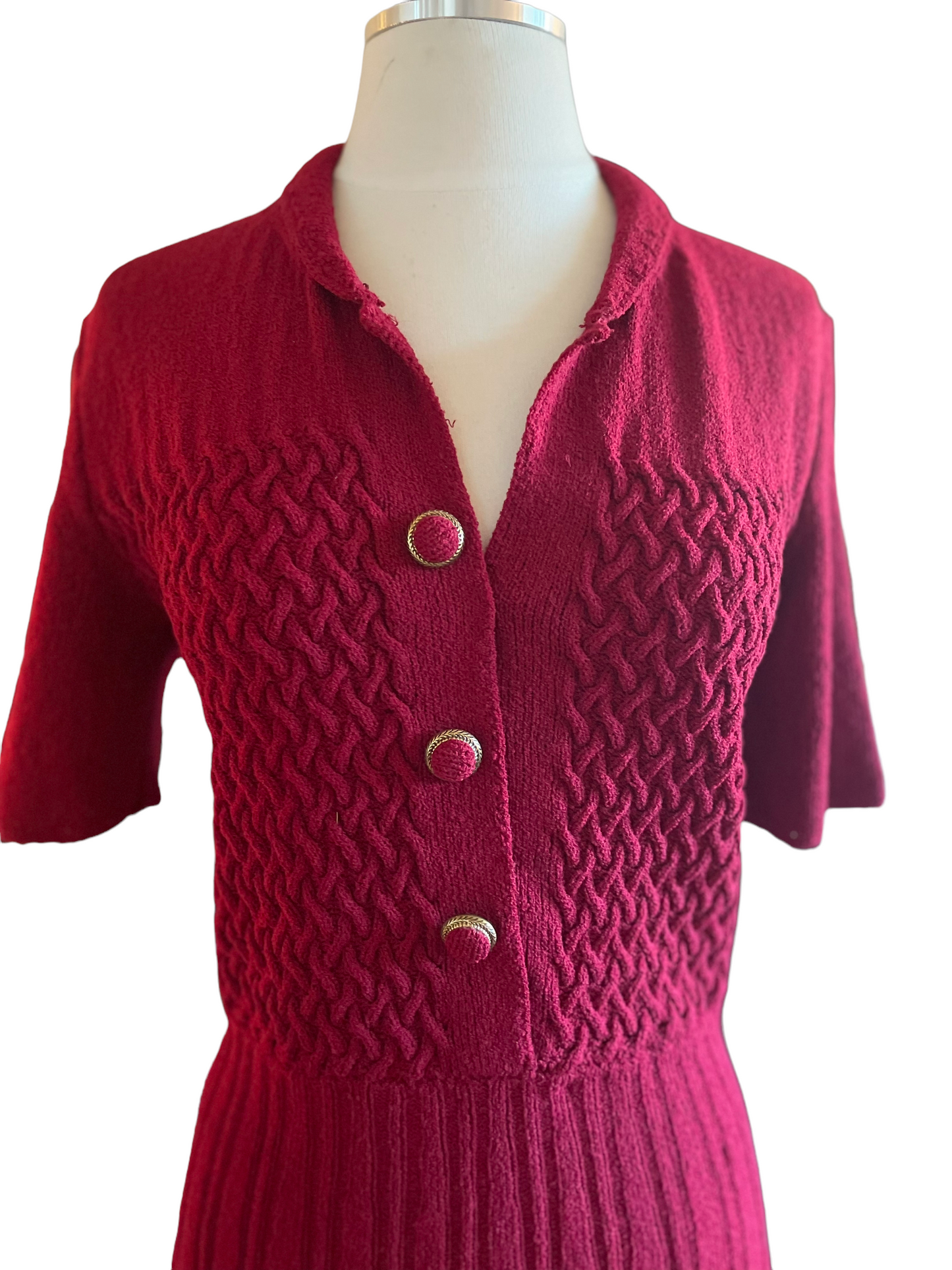 Vintage 1940s Hand-Knit Red Dress SZ S |  Barn Owl Vintage | Seattle Vintage Dresses Front upper view.