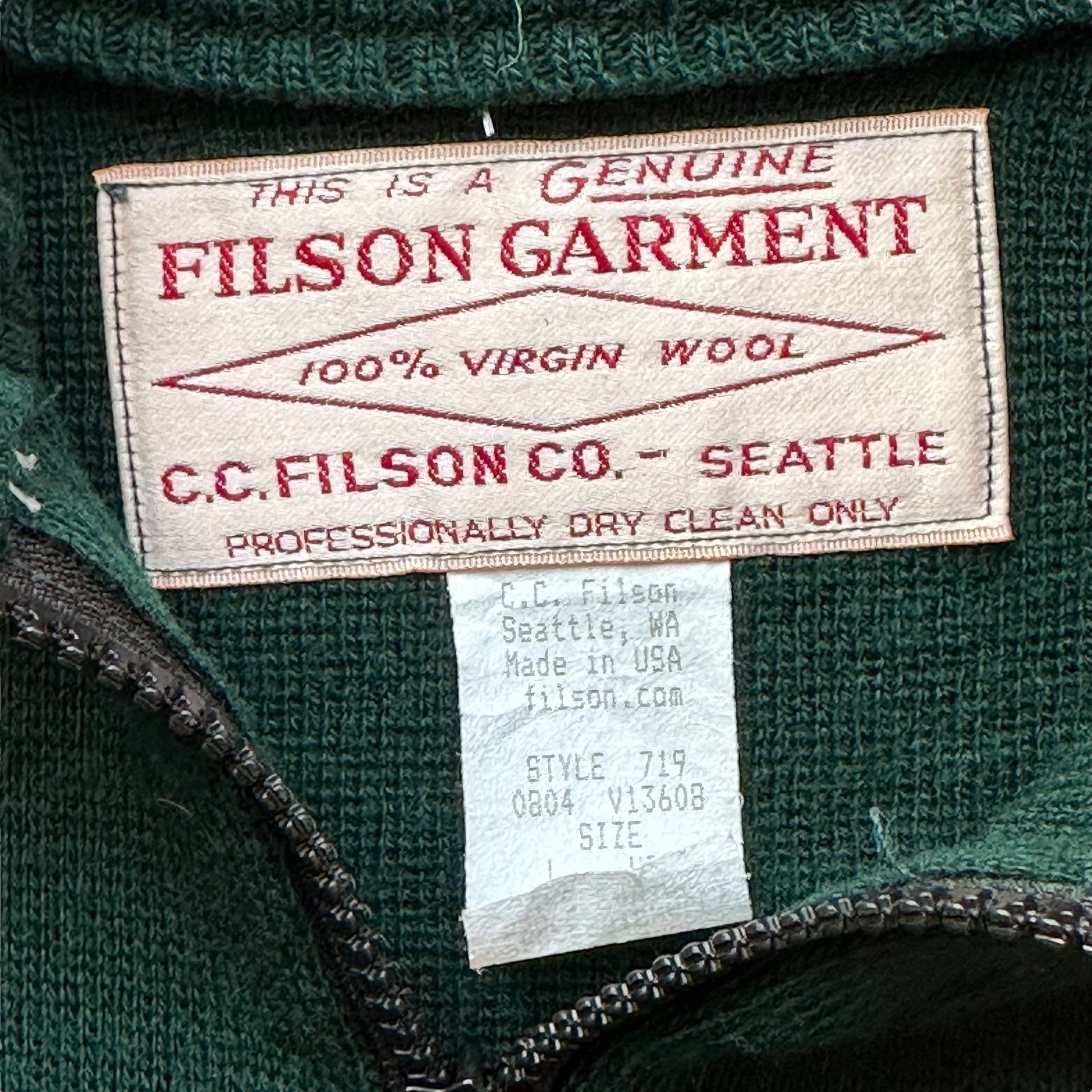 Tag View Close Up on Filson Style 719 Dark Green Sweater SZ L |  Vintage Filson Workwear Seattle | Barn Owl Vintage