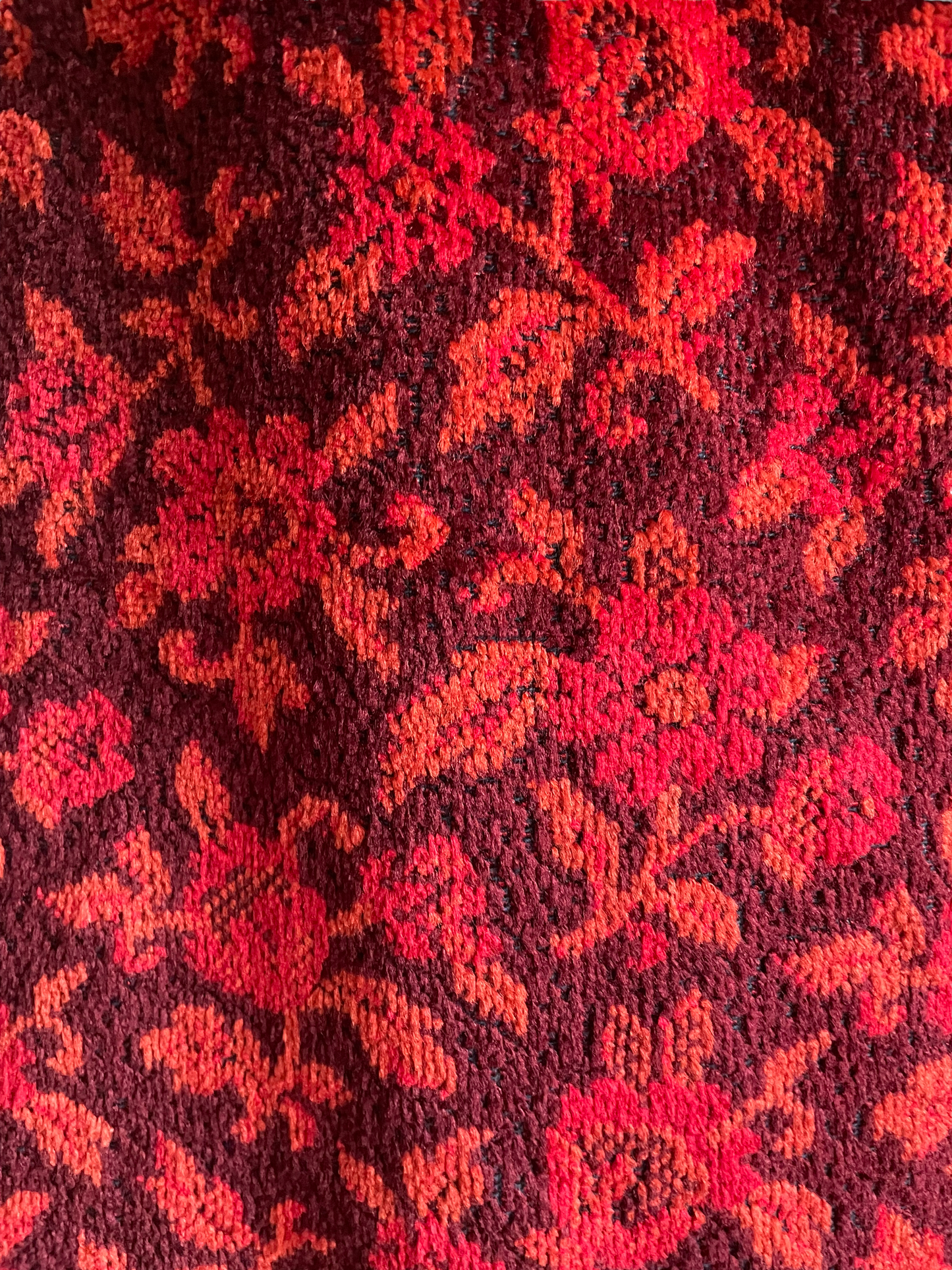 Close up pattern Vintage 1960s Floral Tapestry Long Vest | Barn Owl Seattle | Seattle Vintage Tapestry Vest