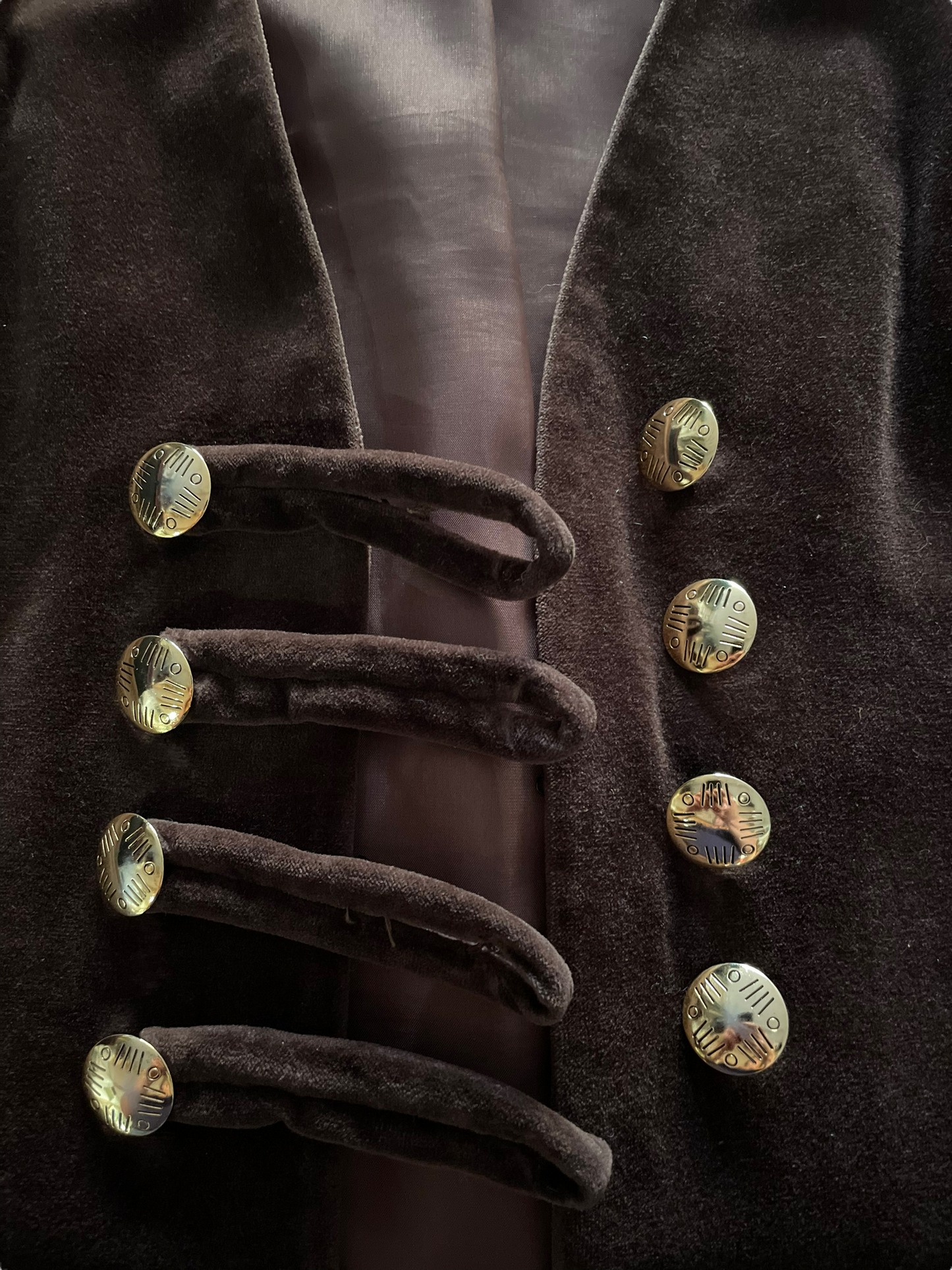Close up of buttons of Vintage 1960s Brown Velvet Vest | Barn Owl Seattle | Vintage 1960s Velvet Vests