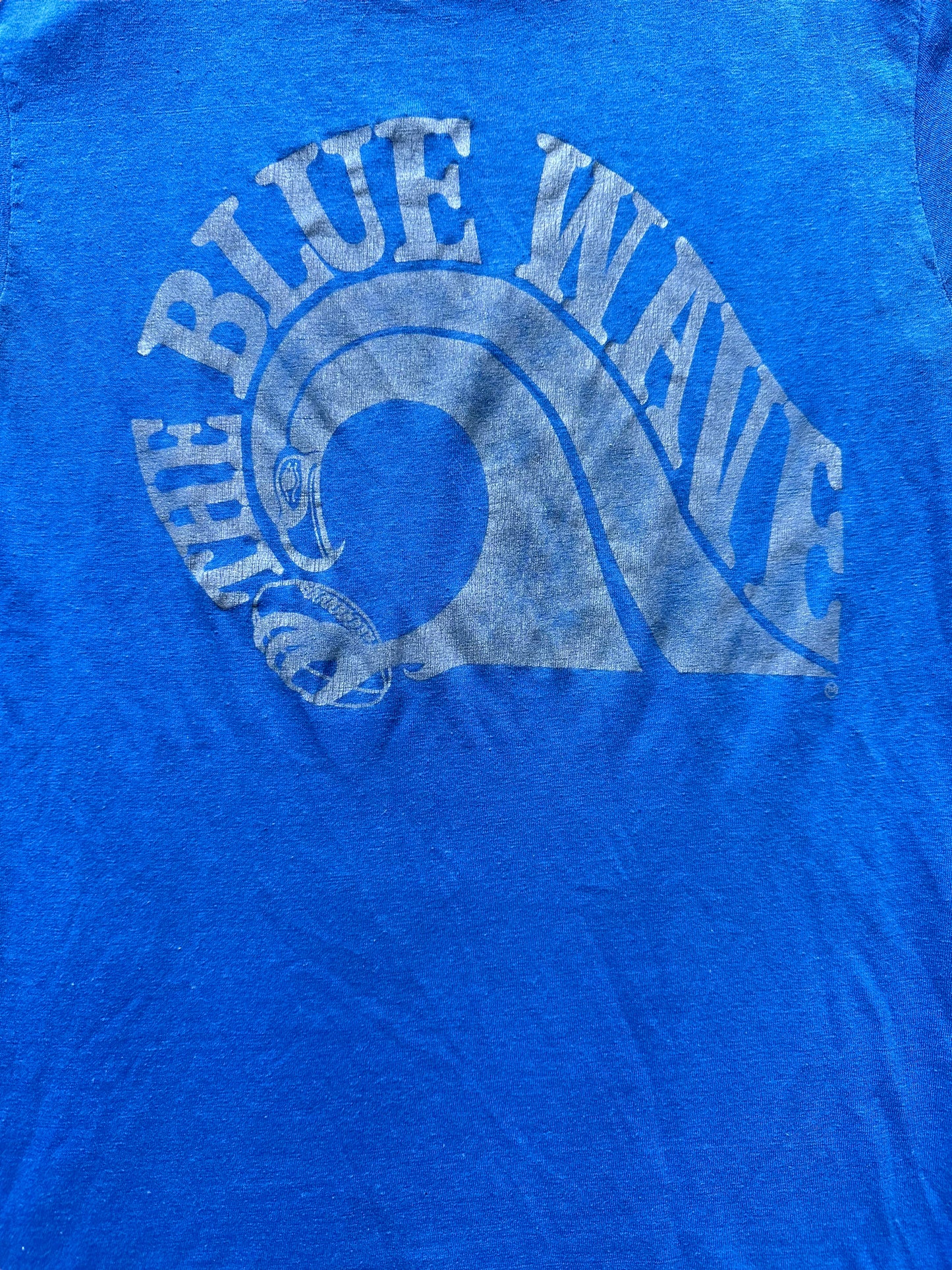 Graphic Detail on Vintage Seahawks Blue Wave Tee SZ S | Vintage Seahawks T-Shirts Seattle | Barn Owl Vintage Tees Seattle