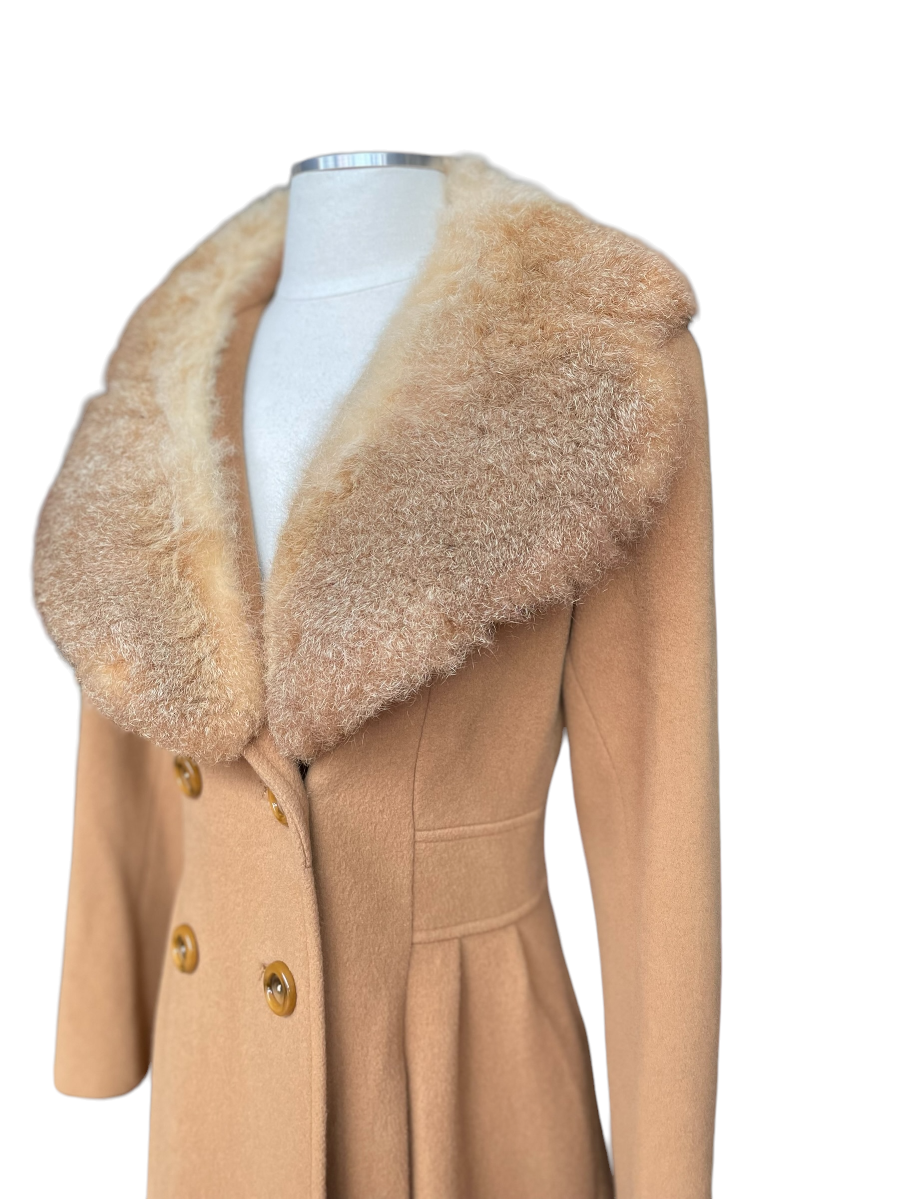 Left shoulder close up view Vintage 1960s Fashionbilt Wool Coat with Fur Collar | Barn Owl Vintage | Seattle True Vintage