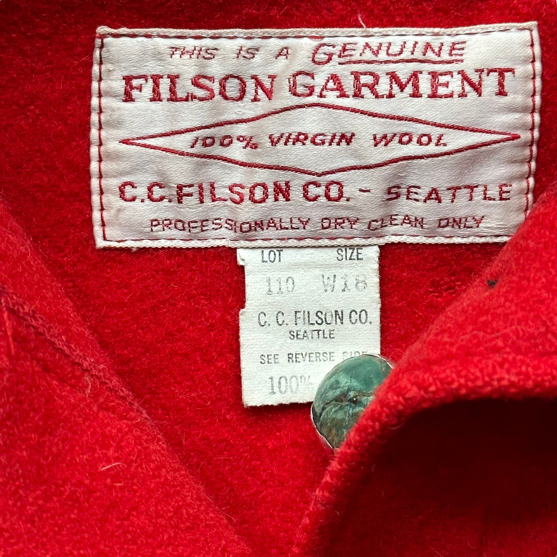 Tag View of Vintage Womens 1980s Era Filson Scarlet Cruiser Size W18 |  Barn Owl Vintage Goods | Vintage Ladies Filson Workwear Seattle