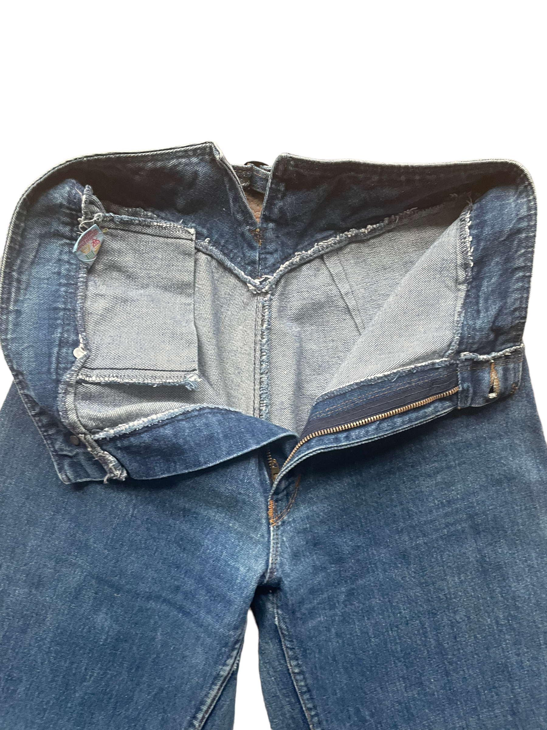 Front view of open zipper Vintage 1970s Pulse By Aero Wide Leg Buckle Back Jeans | Barn Owl Seattle | Vintage Buckle Back Jeans