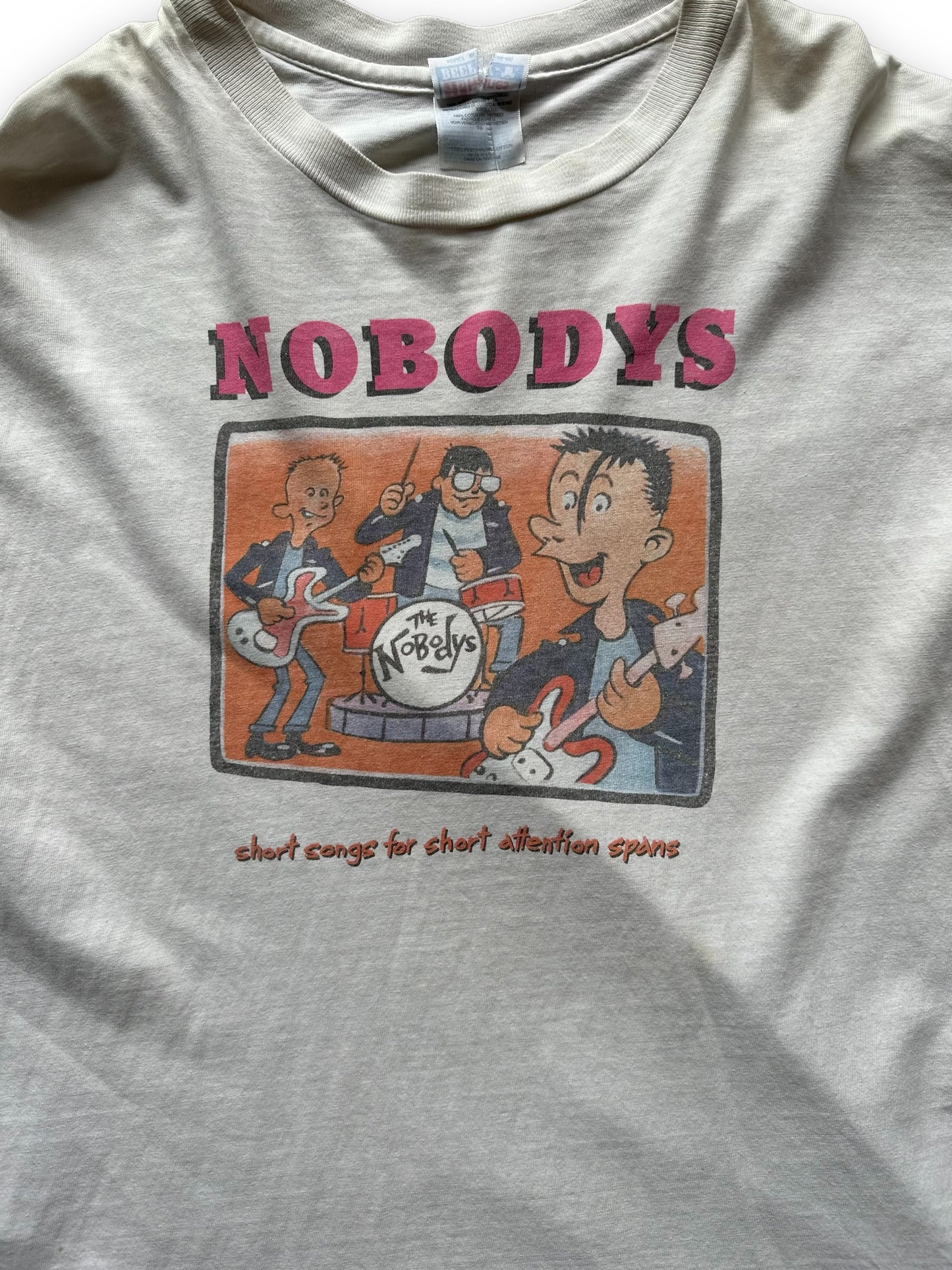 Front Graphic Close Up on Vintage The Nobodys Short Songs For Short Attention Spans Tee SZ XL |  Hopeless Records Rock Tee | Barn Owl Vintage Seattle
