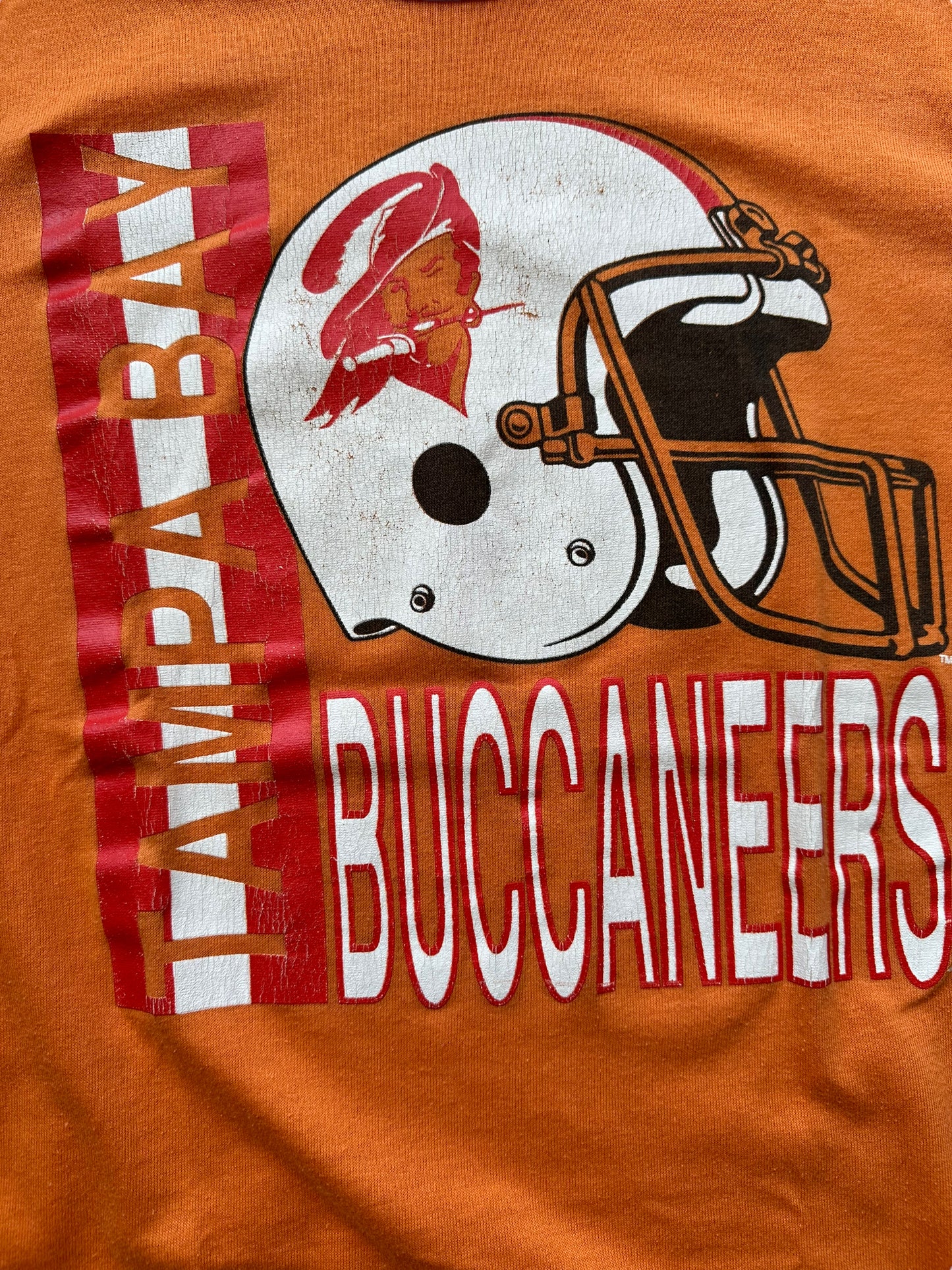 Front Detail on Vintage Tampa Bay Buccaneers Tee SZ M | Vintage Football T-Shirts Seattle | Barn Owl Vintage Tees Seattle