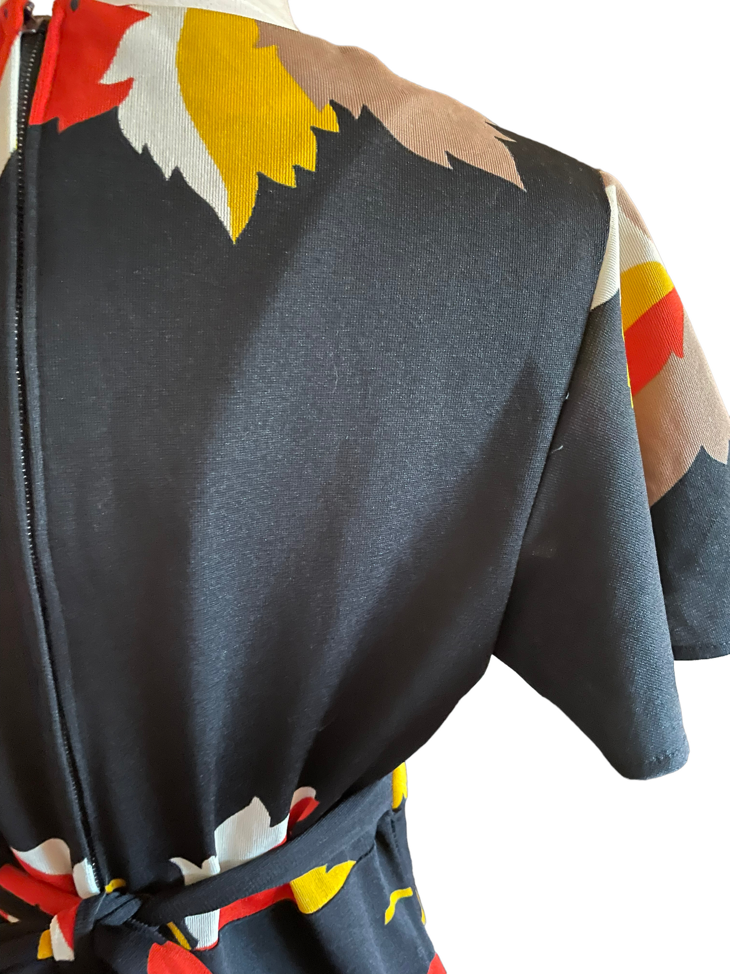 Vintage 1960s Fall Leaves Maxi Dress |  Barn Owl Vintage | Seattle Vintage Dresses Back right shoulder view.